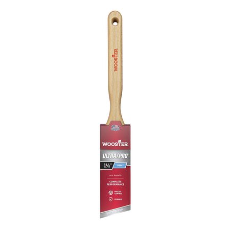 Wooster Ultra/Pro 1-1/2 in. Firm Angle Paint Brush