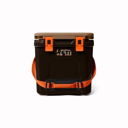YETI Roadie 24 2.0 Wetlands Camo 22 qt Hard Cooler