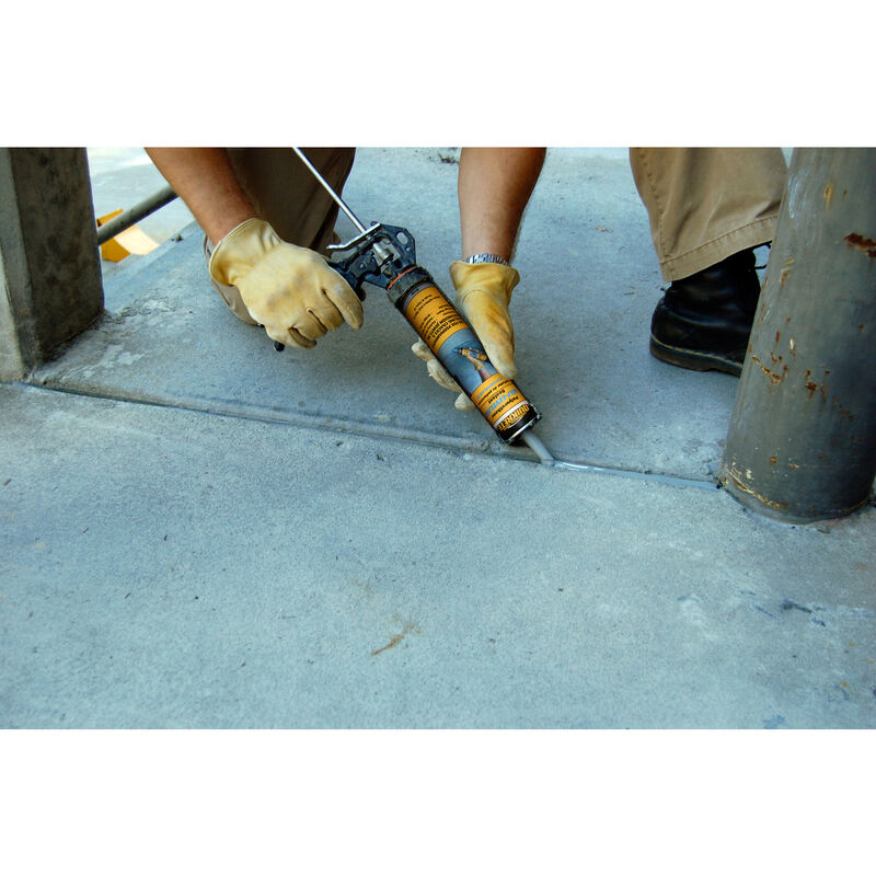 Quikrete Gray Polyurethane Self Leveling Concrete Crack Sealants 10.1