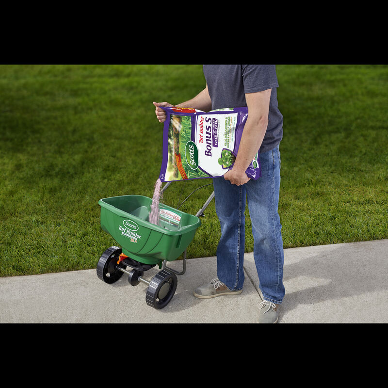 Scotts Turf Builder Bonus S Weed & Feed Southern Lawn Food ...