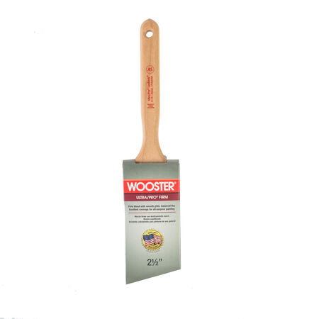Wooster Ultra/Pro 2-1/2 in. Angle Paint Brush