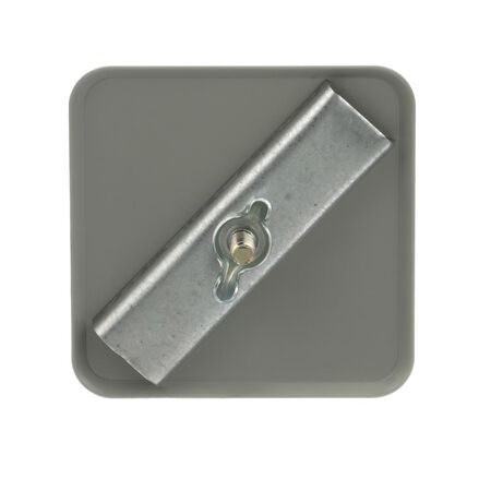 Eaton Bolt-On Small in. Hub Closure Plate For Meter Socket