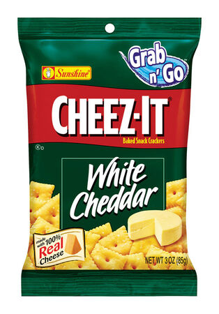 Cheez-It White Cheddar Crackers 3 Oz Pegged
