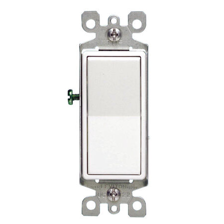 Leviton Decora 15 amps Four Pole 4-Way / Rocker AC Quiet Switch White 1 pk