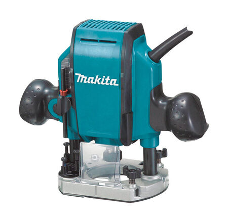 Makita 8 amps 120 V 1.25 HP Corded Plunge Router