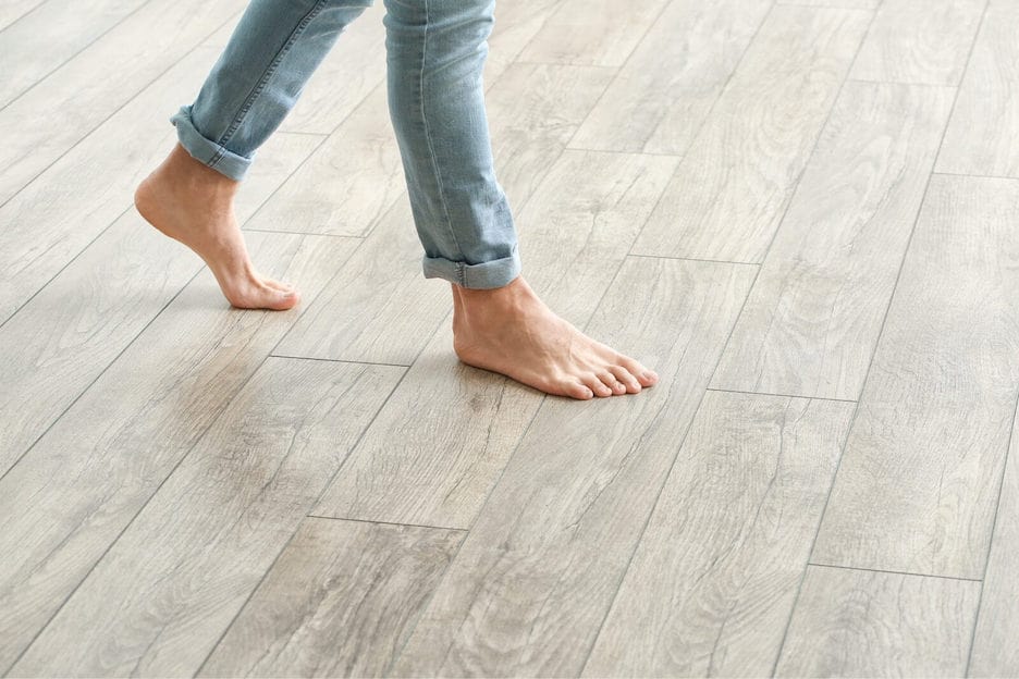 Walking on laminate flooring