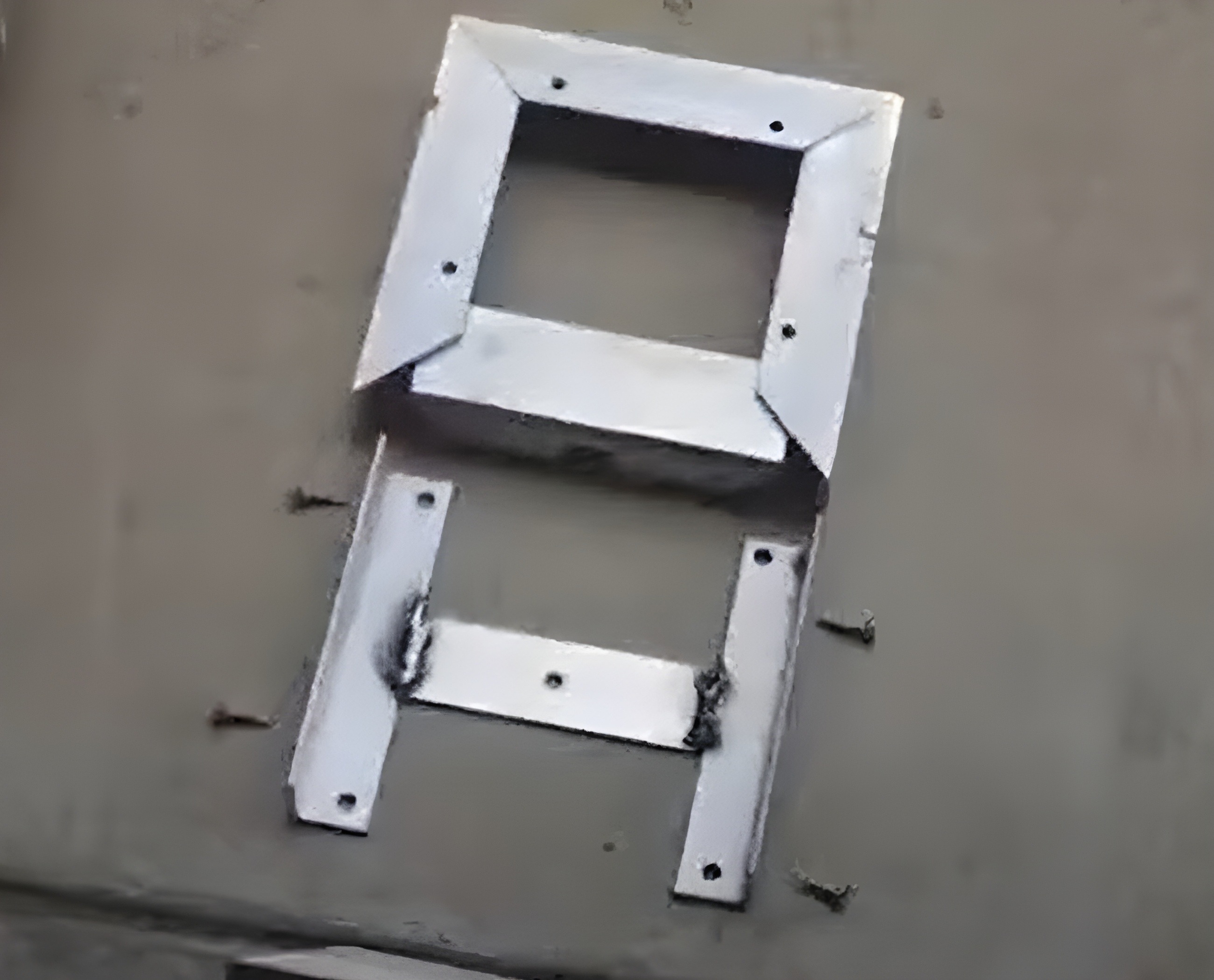 10 x 10 Aluminum Column Hollow Plinth (8 5/8 in. x 8 5/8 in.)