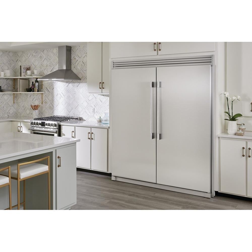 33 in. Freezer Column with 19 Cu. Ft. Capacity