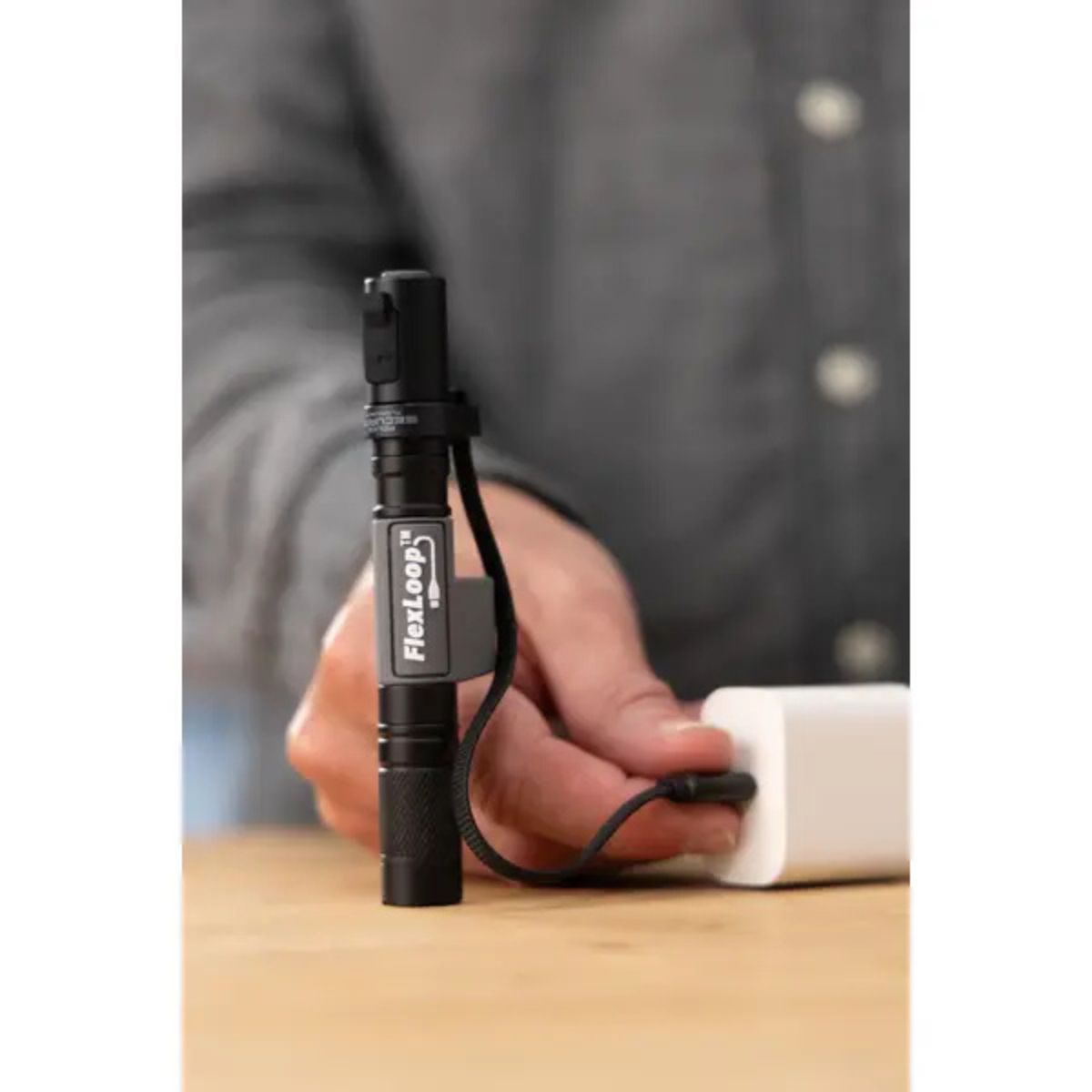 Police Security Flexloop RS Flashlight