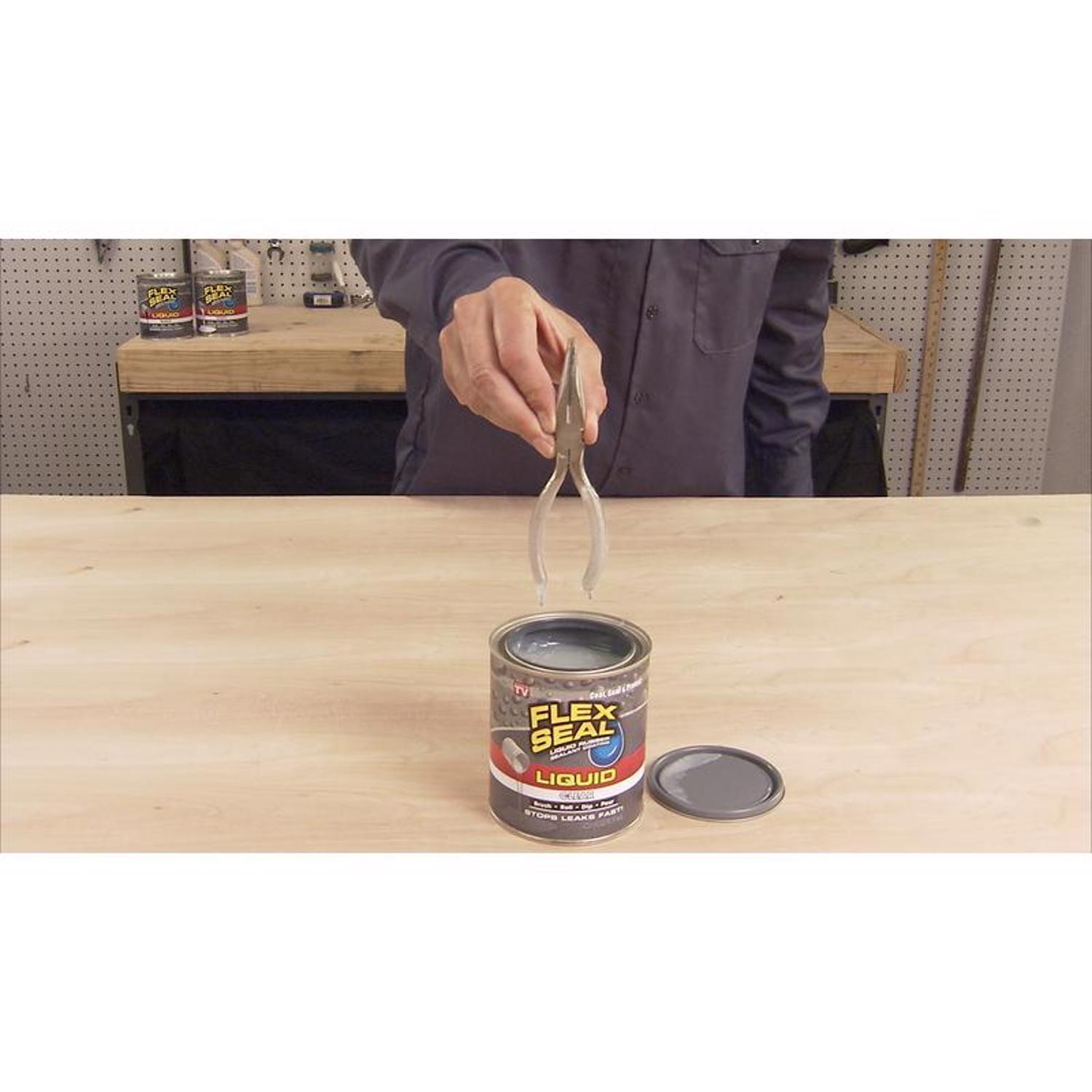 Flex Seal Family of Products Flex Seal Clear Liquid Rubber Sealant Coating 32 oz