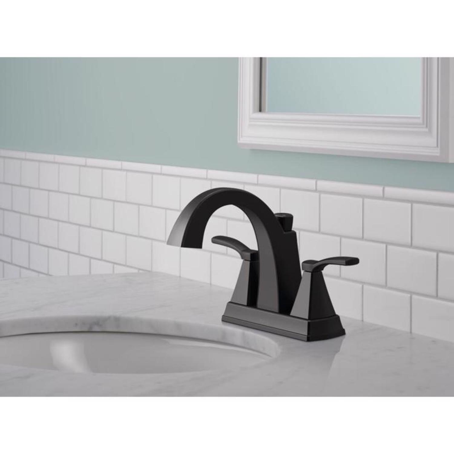 Delta Flynn Matte Black Bathroom Faucet 4 in.