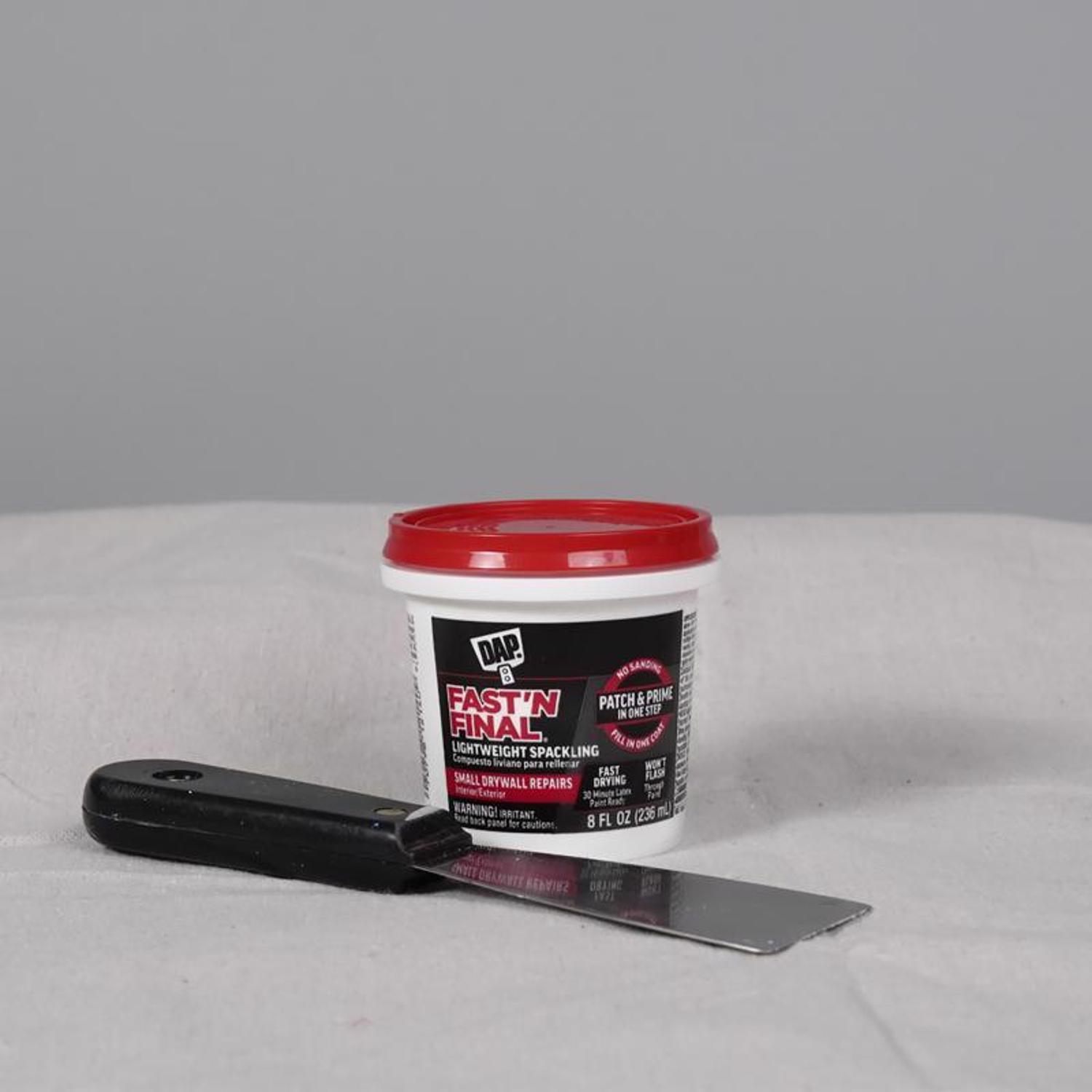 DAP Fast 'N Final Ready to Use White Lightweight Spackling Compound 8 oz