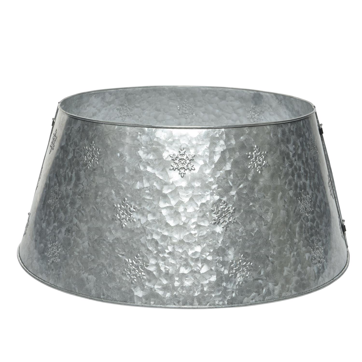 Everlands Iron Galvanized Tree Collar Indoor Christmas Decor 9.8 in.