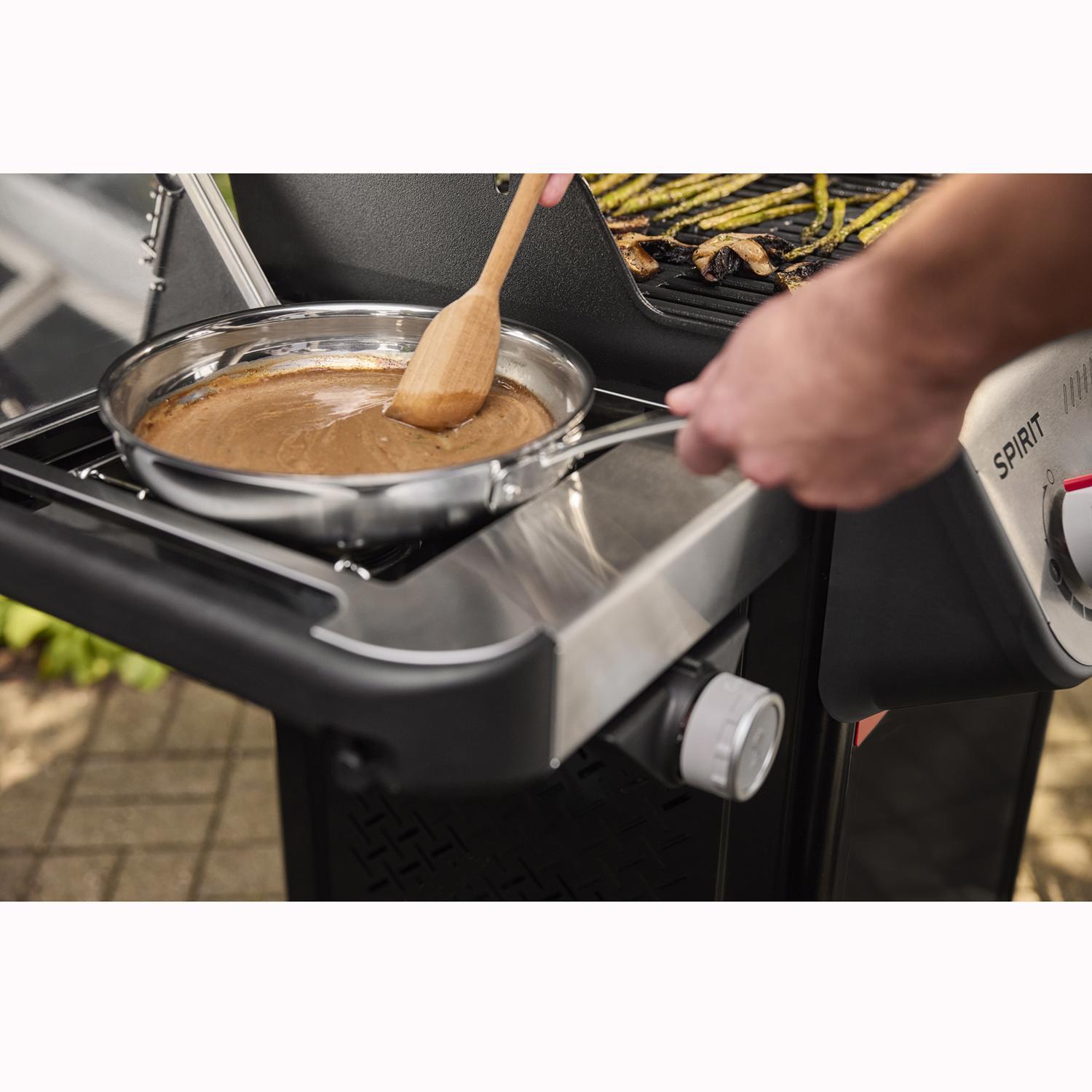 Weber Spirit EP-435 4 Burner Liquid Propane Digital Thermometer Grill Black