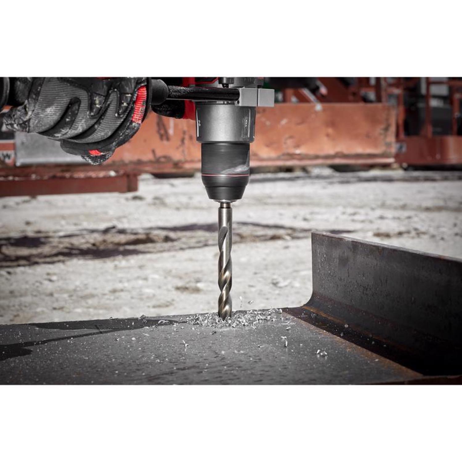Milwaukee Red Helix 3/8 in. X 5.12 in. L Cobalt Thunderbolt Drill Bit 3-Flat Shank 1 pc