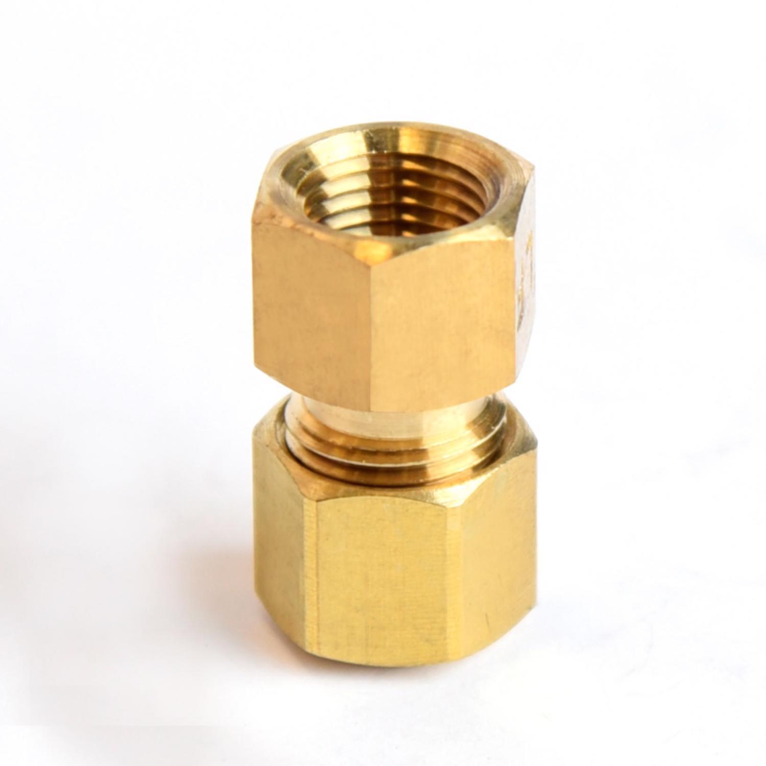 ATC 1/4 in. Compression 1/8 in. D FPT Brass Coupling