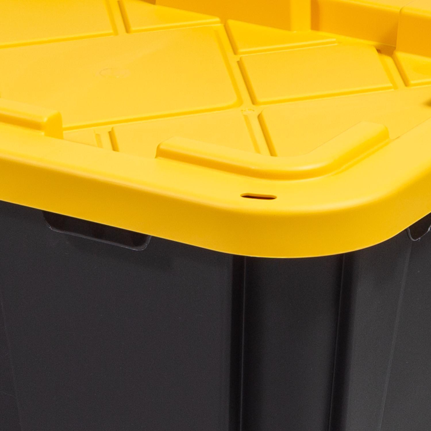 Greenmade Pro. Grade 12 gal Black/Yellow Snap Lock Storage Box 14.7 in. H X 15 in. W X 20.5 in. D St