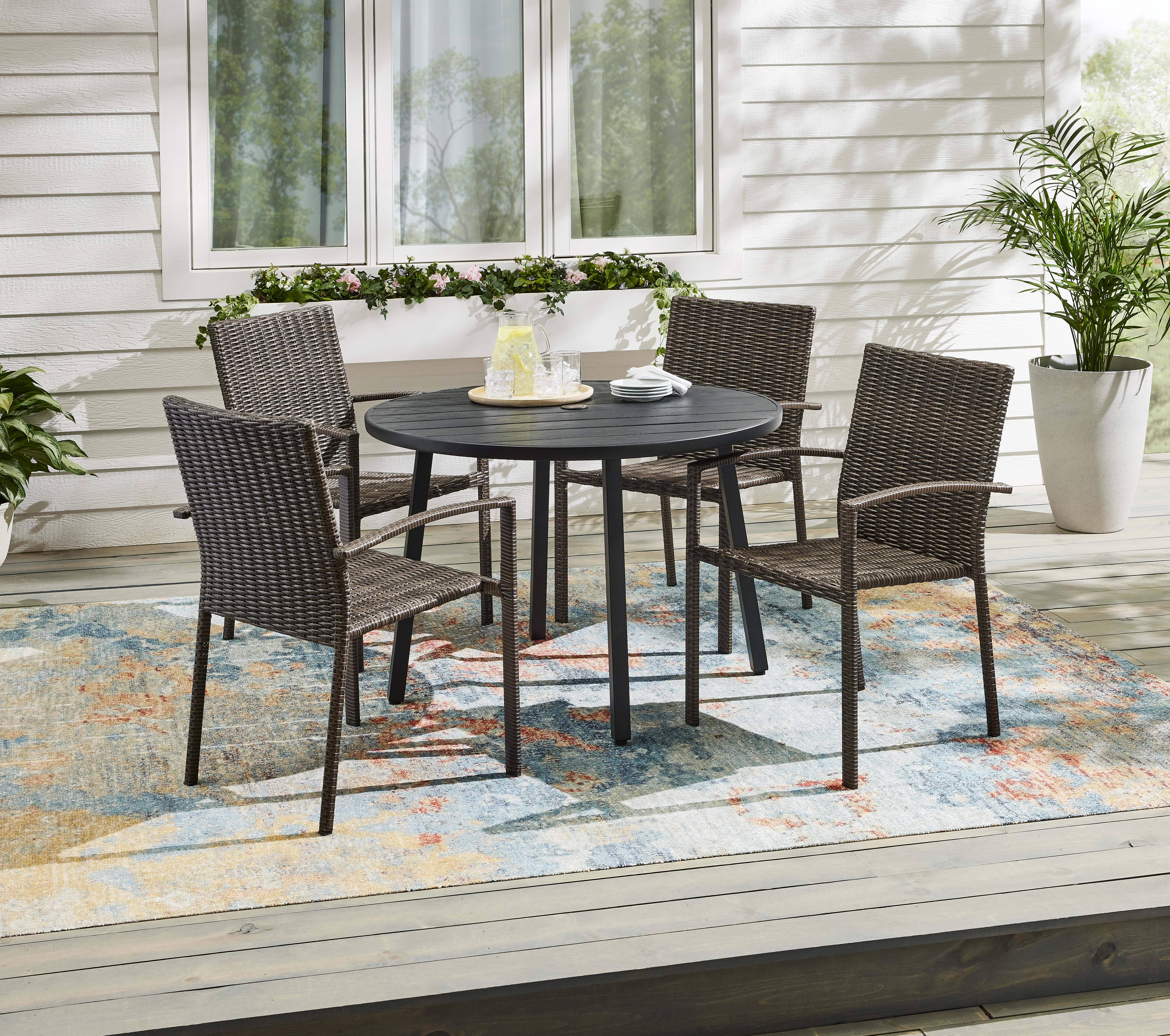 Living Accents 5PC Round Dining Set Black/Woven Wicker