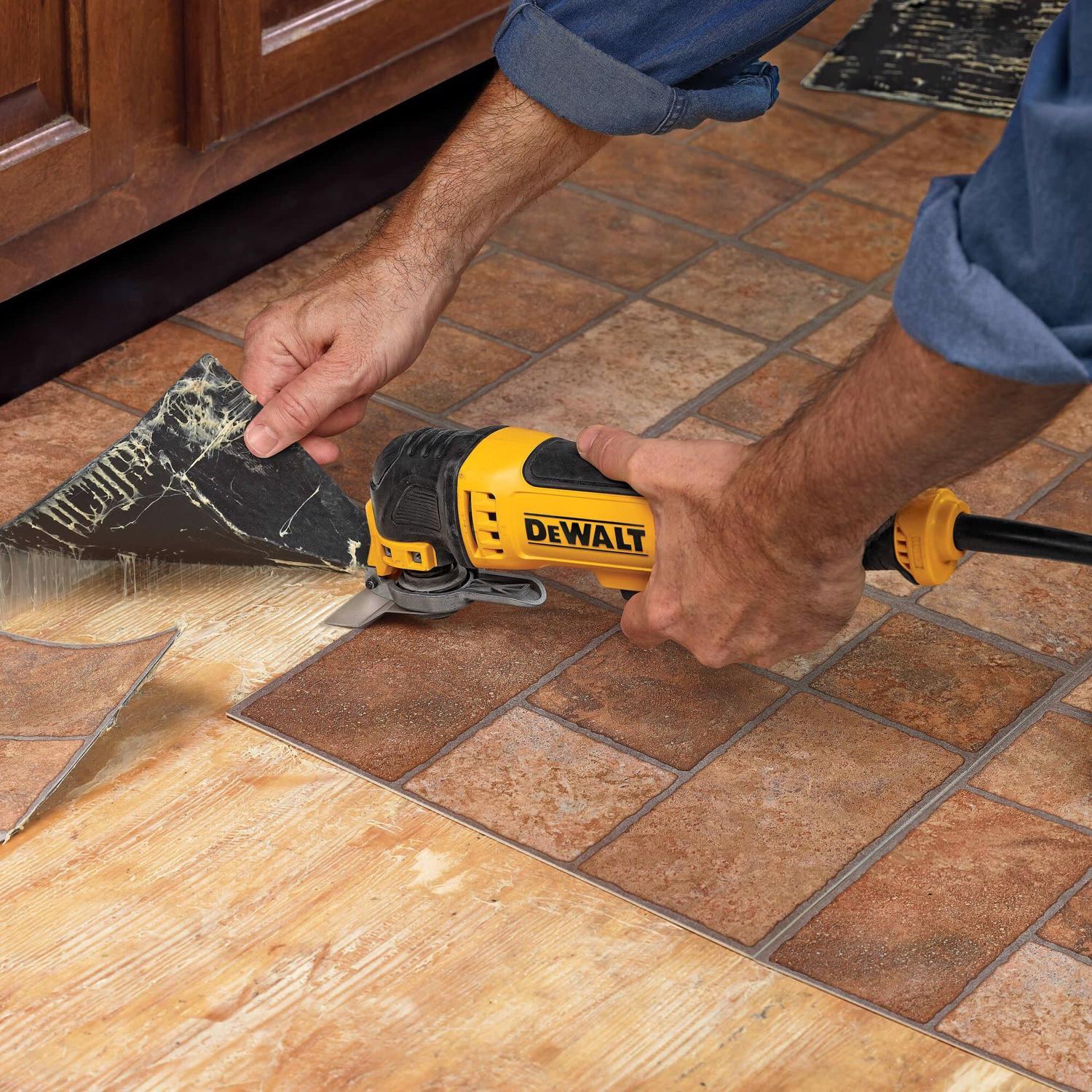 DeWalt Universal Fitment Steel Rigid Scraper Blade 1 pk