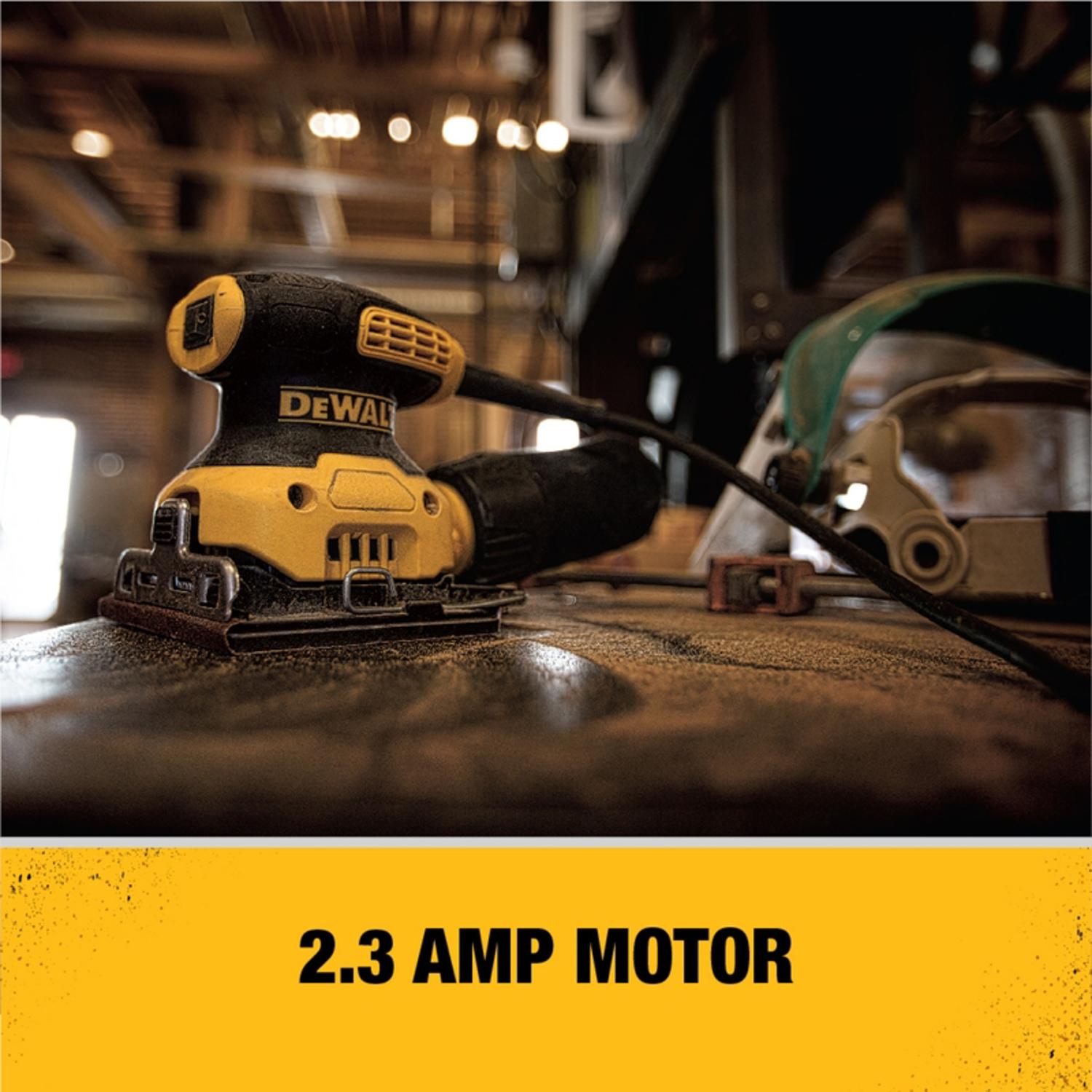 DeWalt Corded 2.3 amps 1/4 Sheet Sander