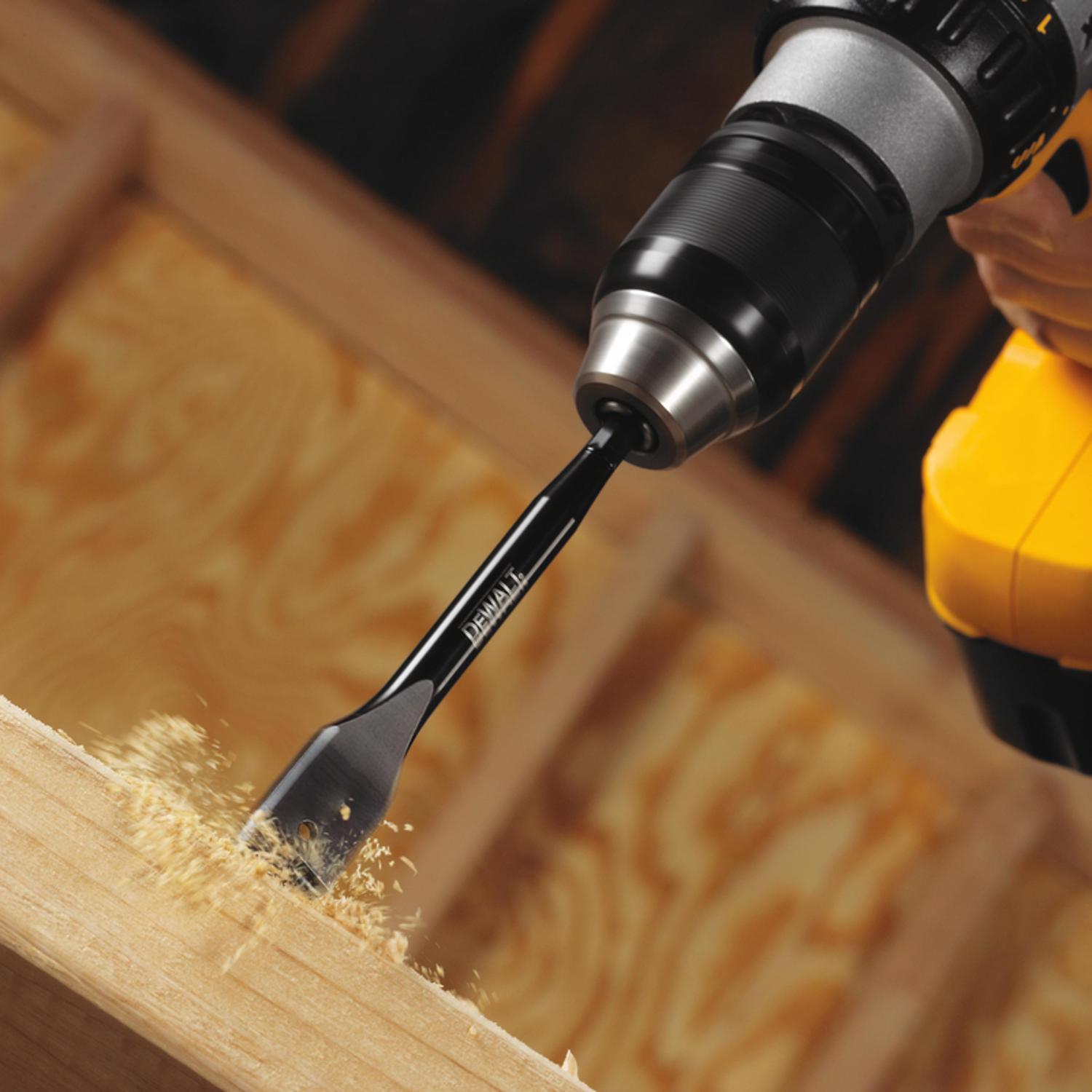 DeWalt 1-1/8 in. X 6 in. L Carbon Steel Spade Bit Hex Shank 1 pk