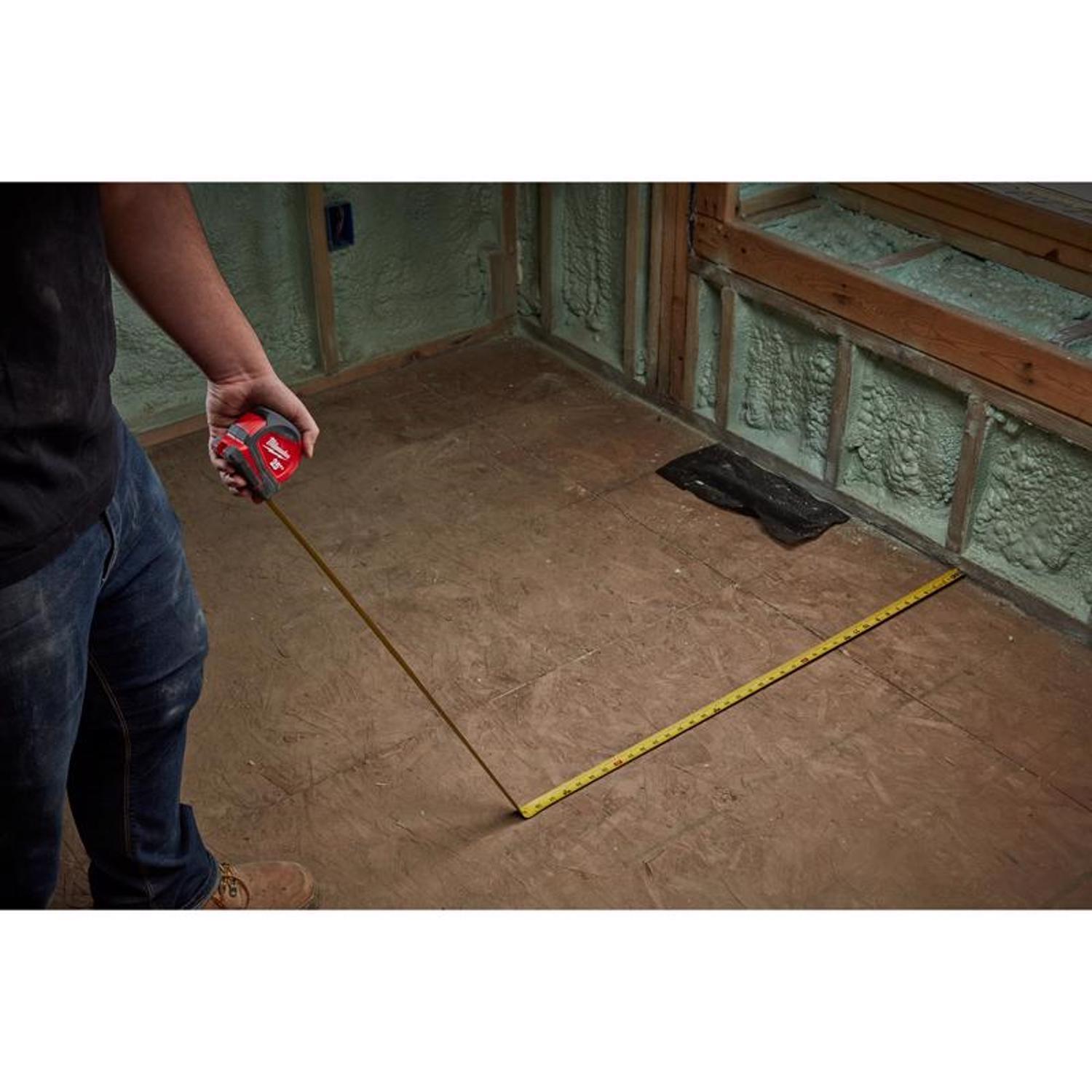 Milwaukee 30 ft. L X 1.65 in. W Compact Tape Measure 1 pk