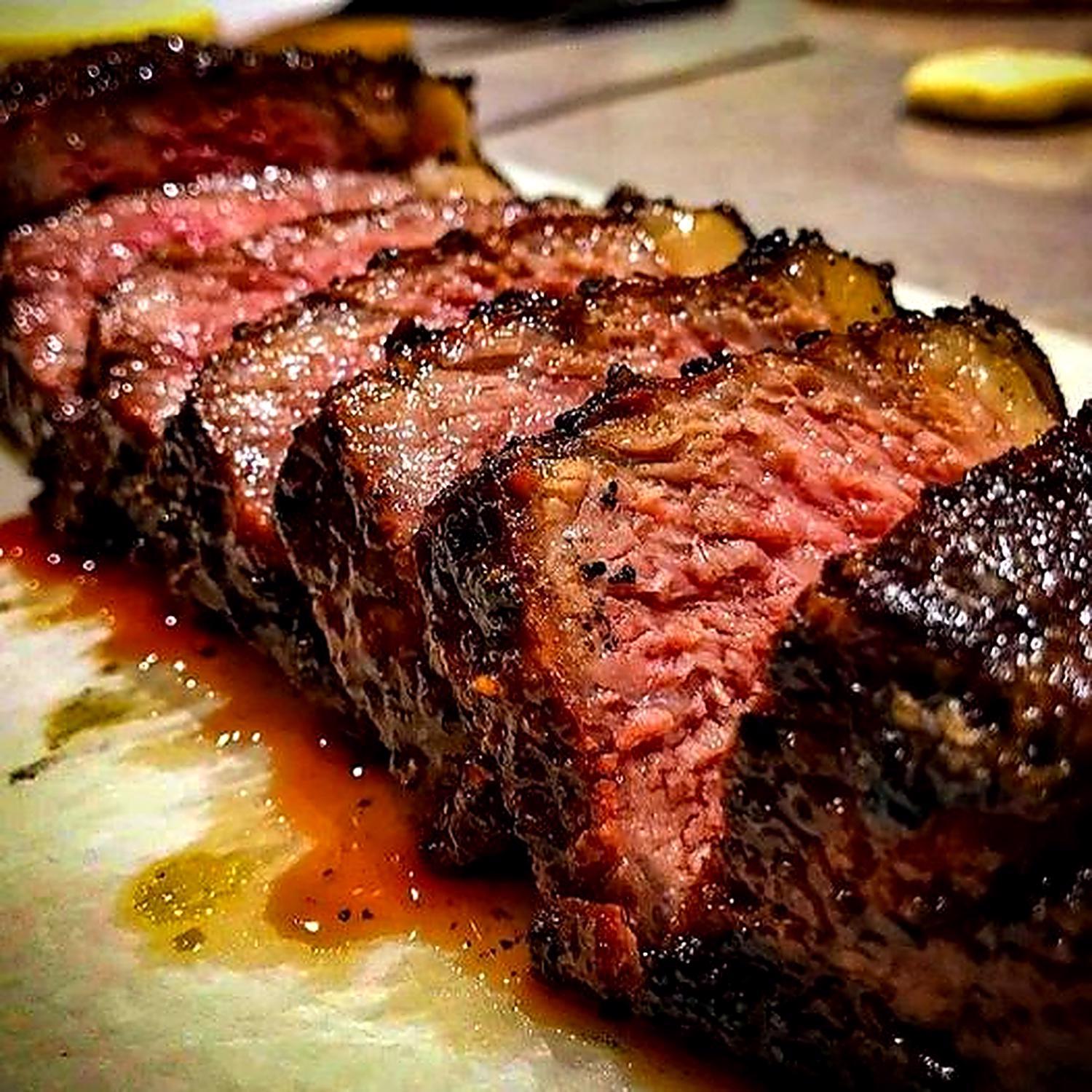 SuckleBusters Salt Pepper Garlic BBQ Rub 14.5 oz