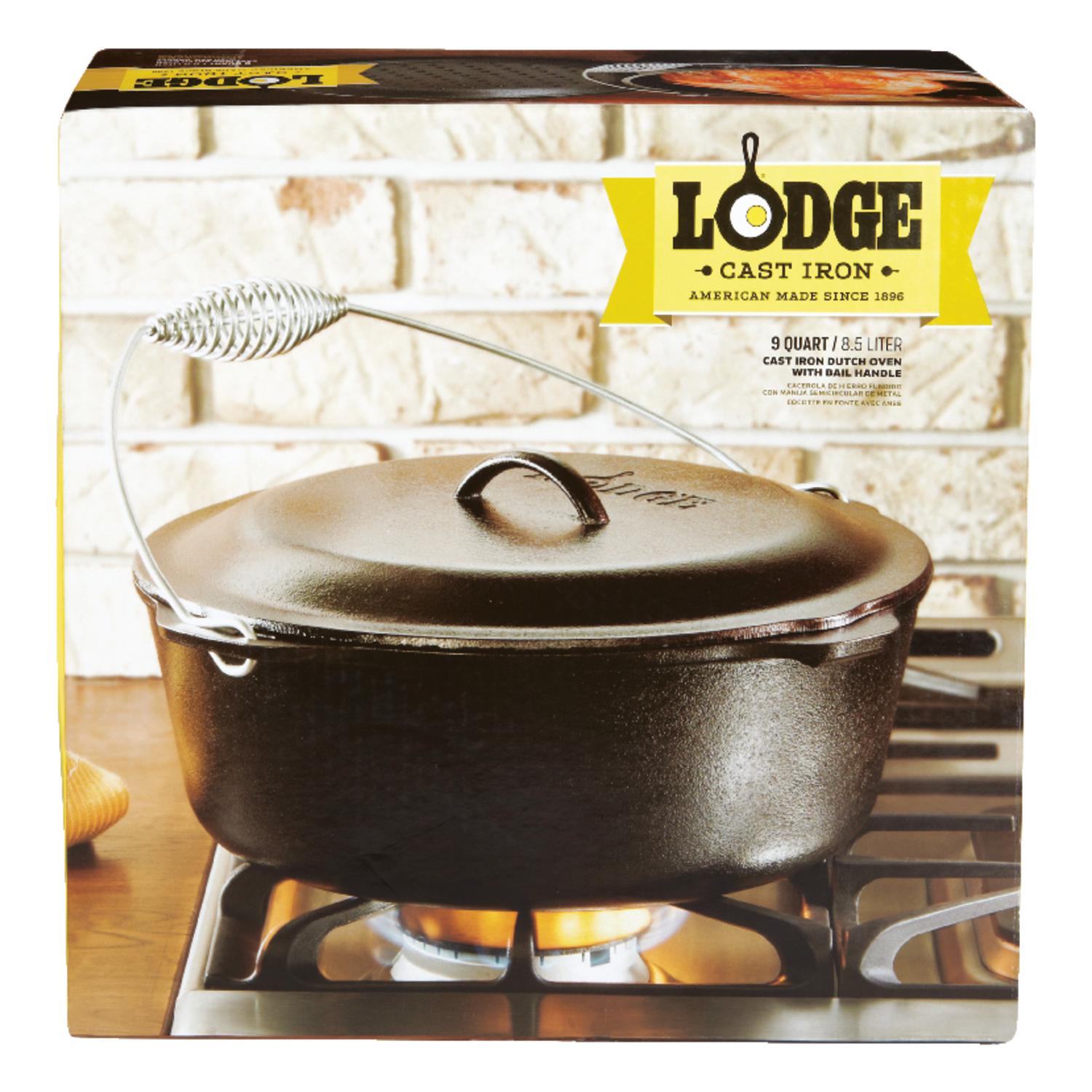 Lodge Logic Cast Iron Dutch Oven 12.875 in. 9 qt Black
