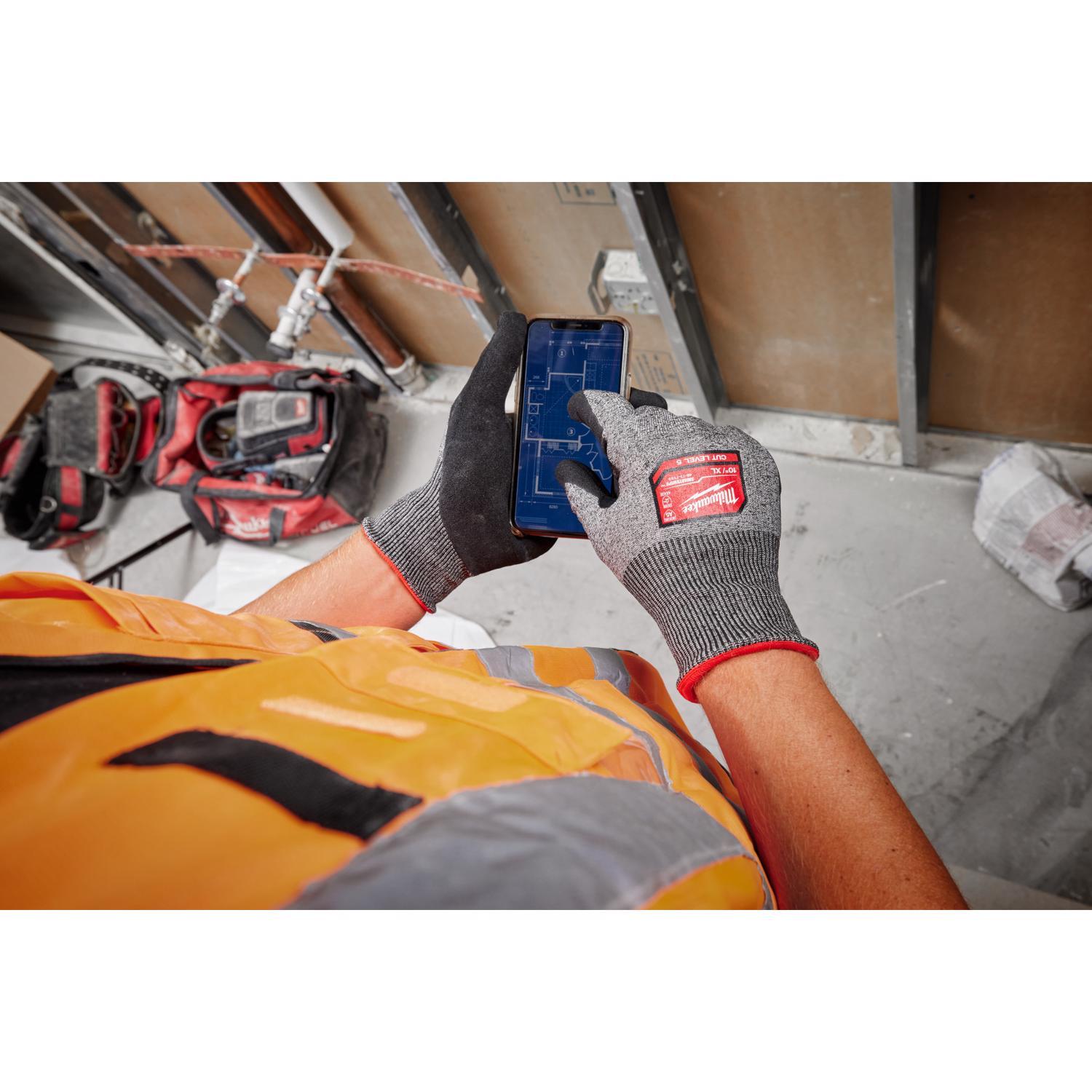 Milwaukee Men's Dipped Gloves Black M 1 pair