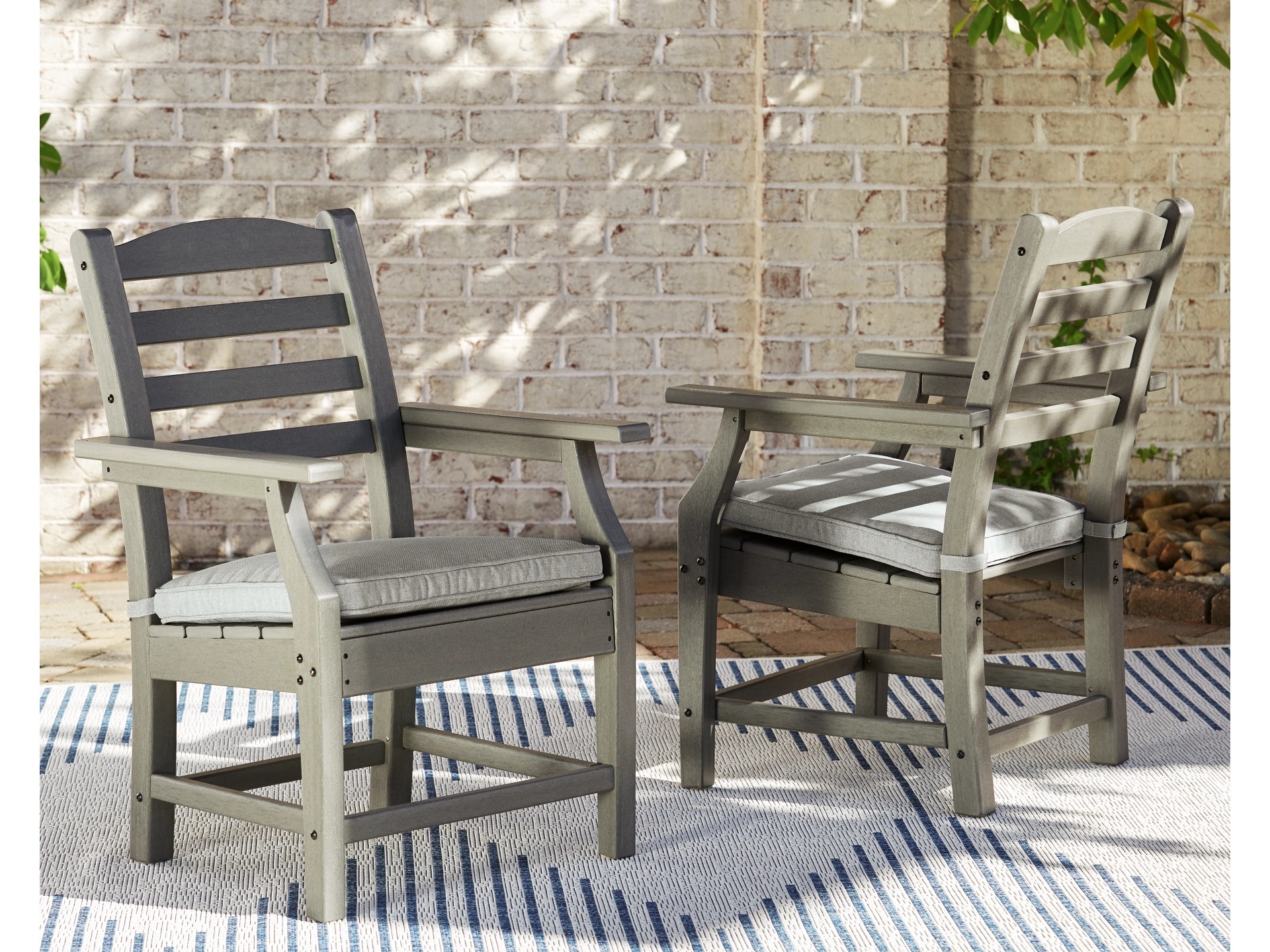 Ashley Visola Arm Chair with Cushion (Set of 2)