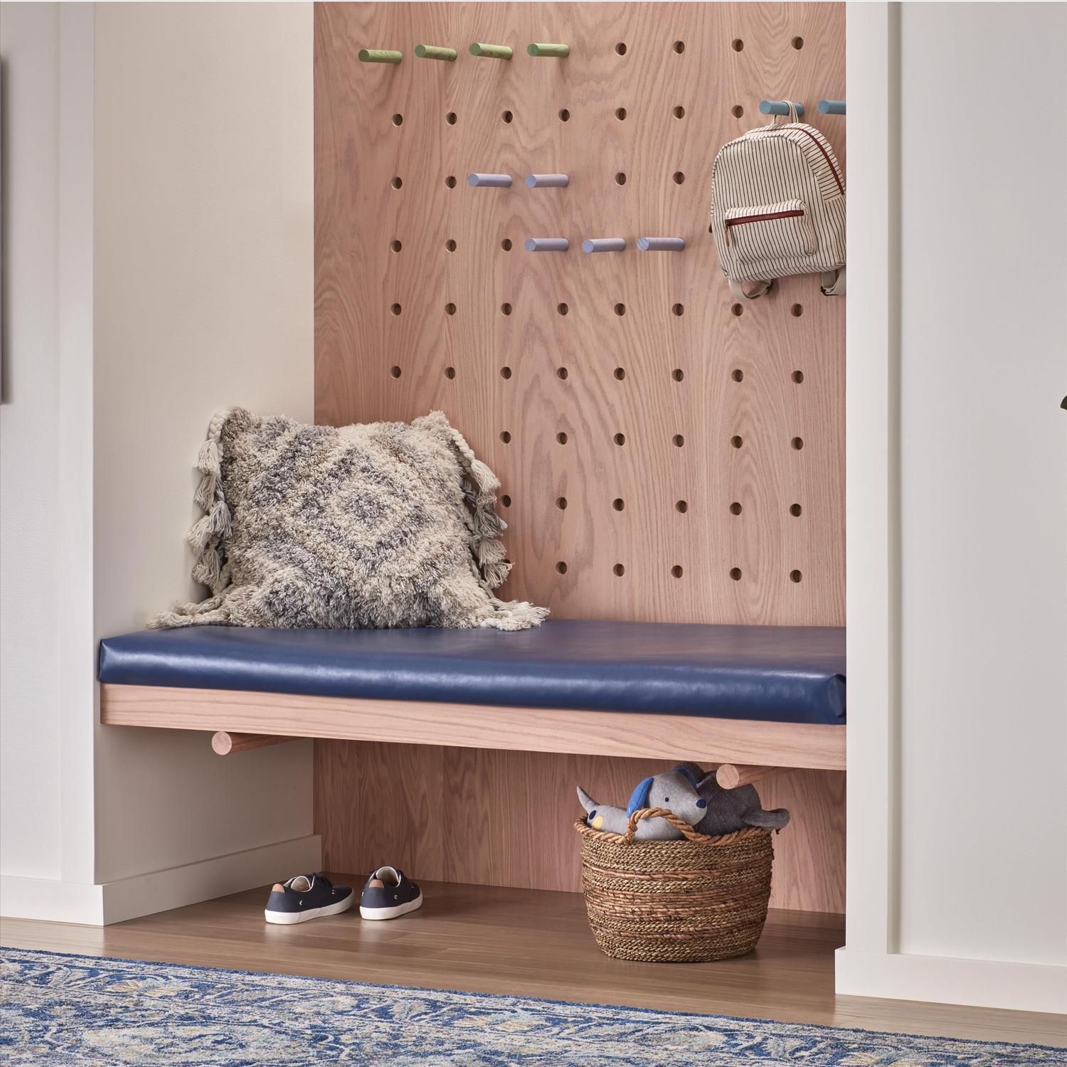 Minwax Wood Finish Semi-Transparent Ipswich Pine Oil-Based Penetrating Wood Stain 1 qt