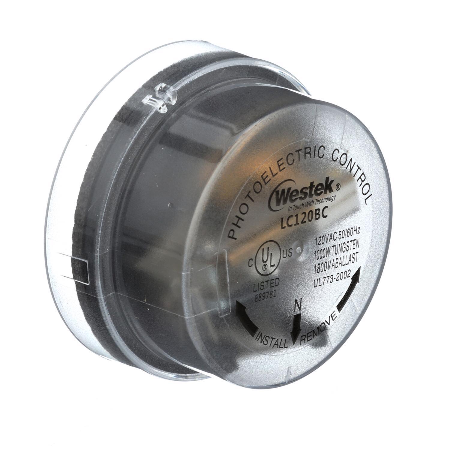 Amertac Black Photoelectric Twist Lock Light Control 1 pk