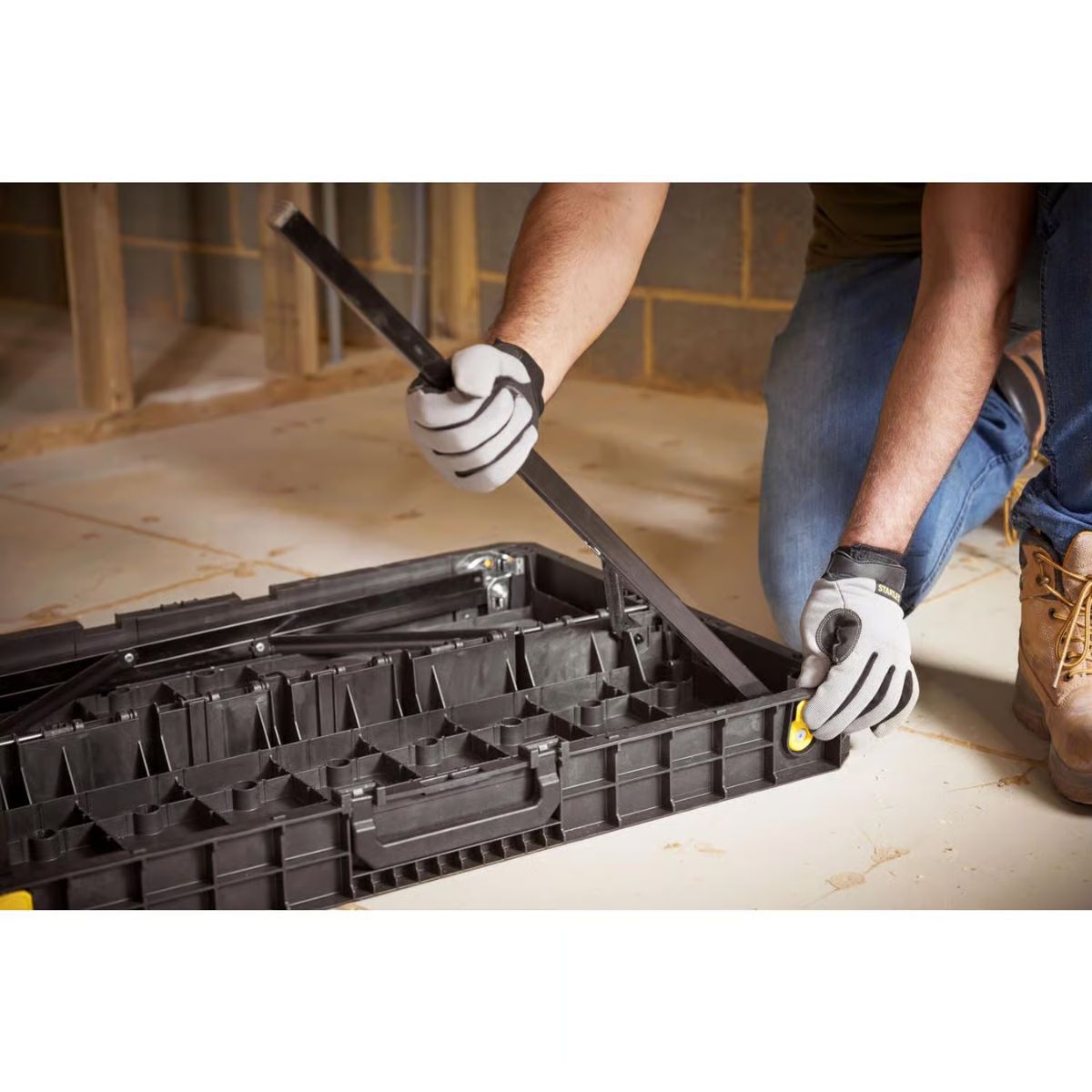 STANLEY 33.5 in. L x 23.5 in. W x 29 in. H Folding Workbench 700 lb. cap.