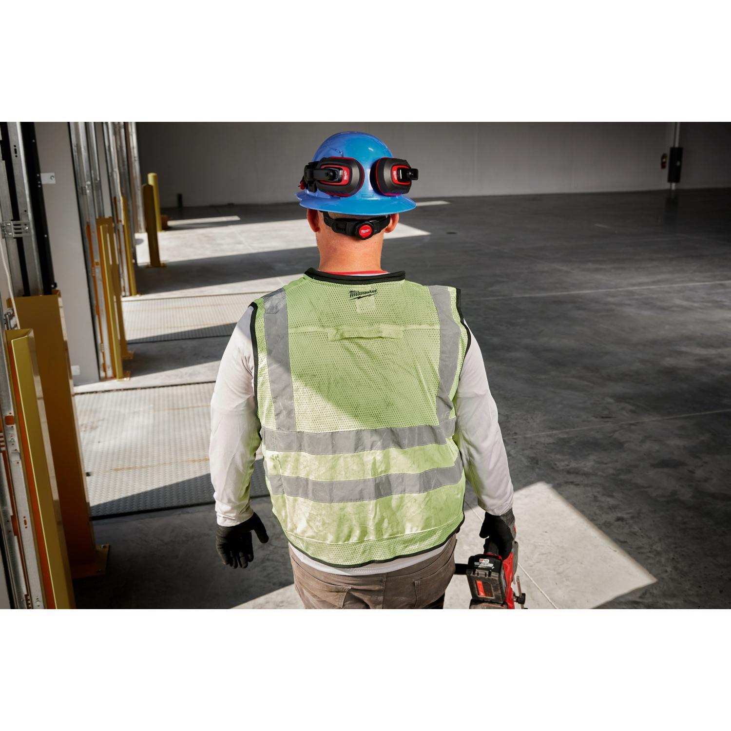 Milwaukee Bolt 24 dB PPE Ear Muffs Black/Red 1 each