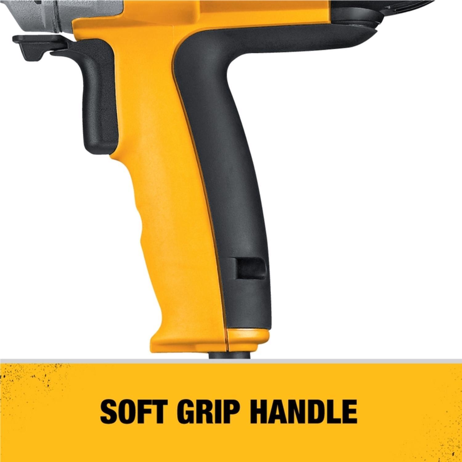 DeWalt 9 amps 1/2 in. Spade Handle Corded Drill