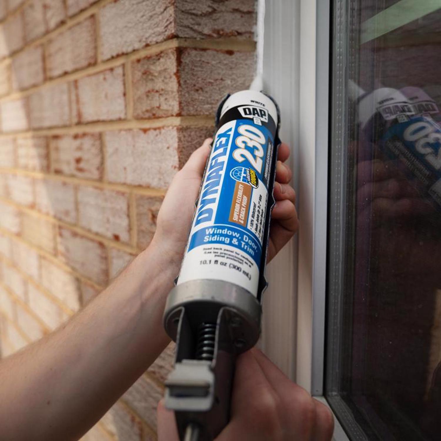 DAP Dynaflex 230 Gray Premium Latex Door/Siding/ Window Sealant 10.1 oz