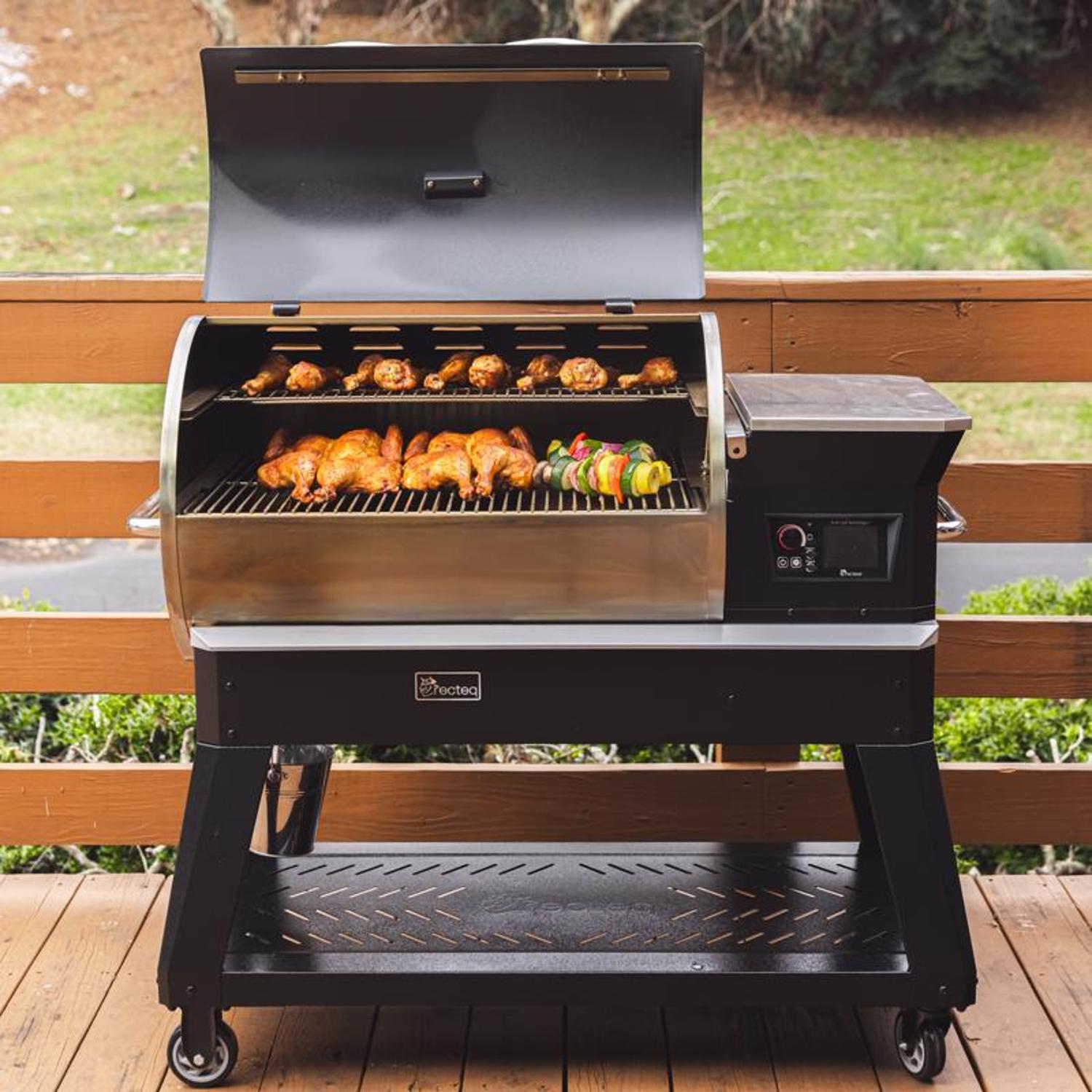 Recteq Deck Boss 800 Wood Pellet WiFi Grill and Smoker Black/Silver
