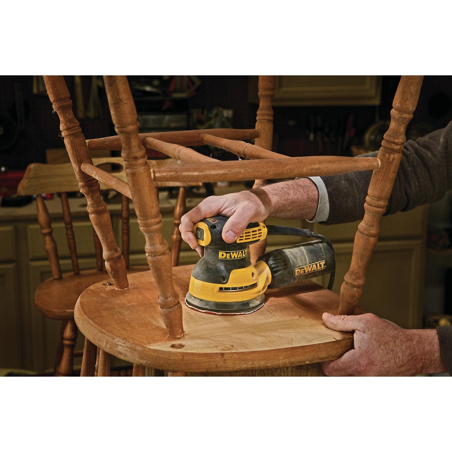 DeWalt 3 amps Corded 5 in. Random Orbit Sander