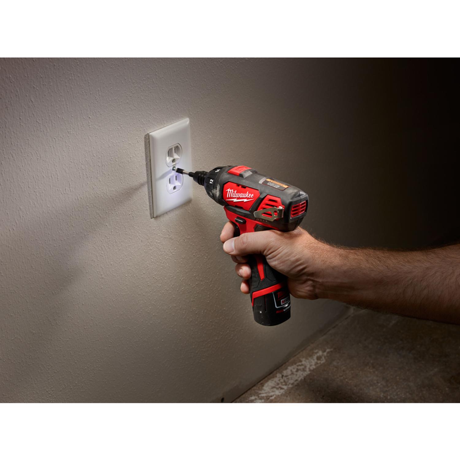 Milwaukee M12 Brushed Cordless Battery Operated Screwdriver Kit