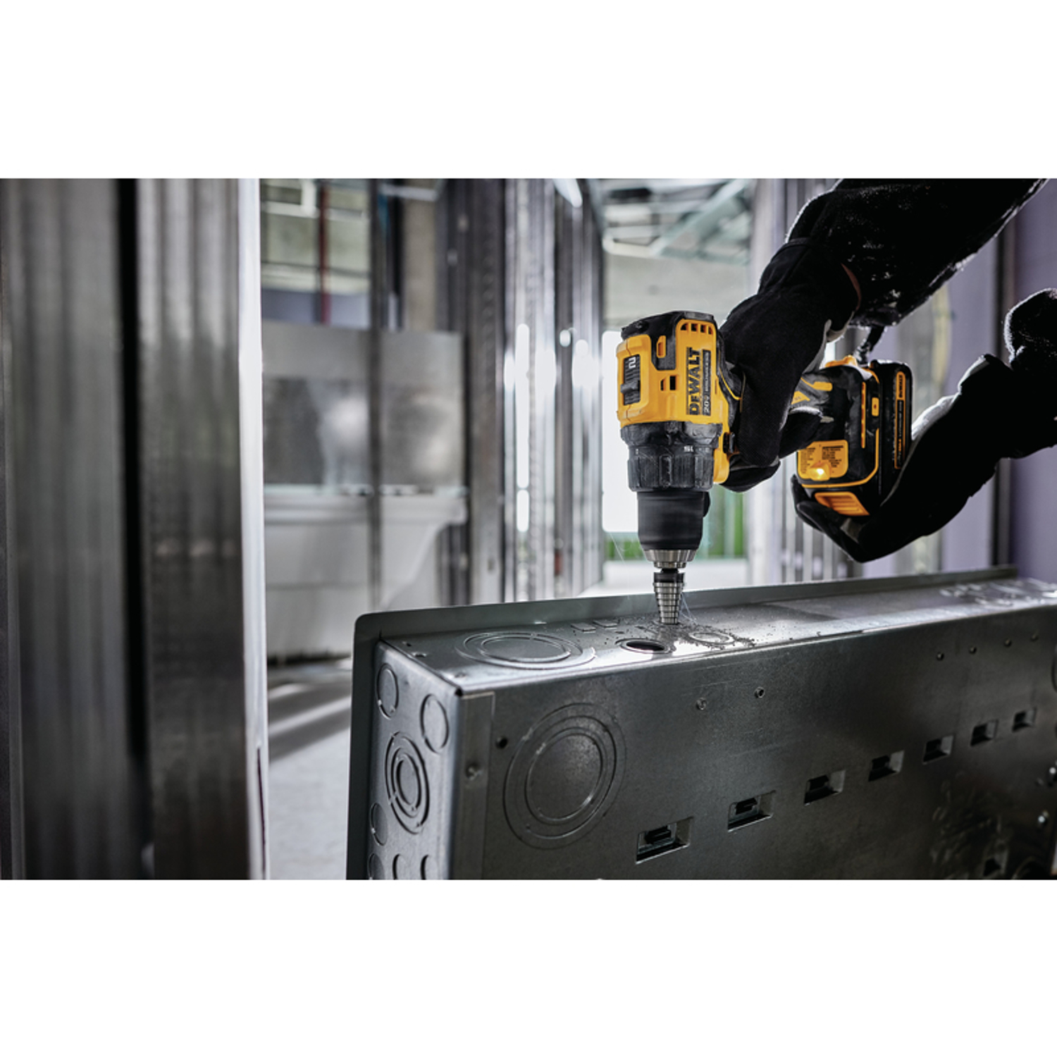 DEWALT 20V MAX ATOMIC 20 V 1 2 in. Brushless Cordless Compact