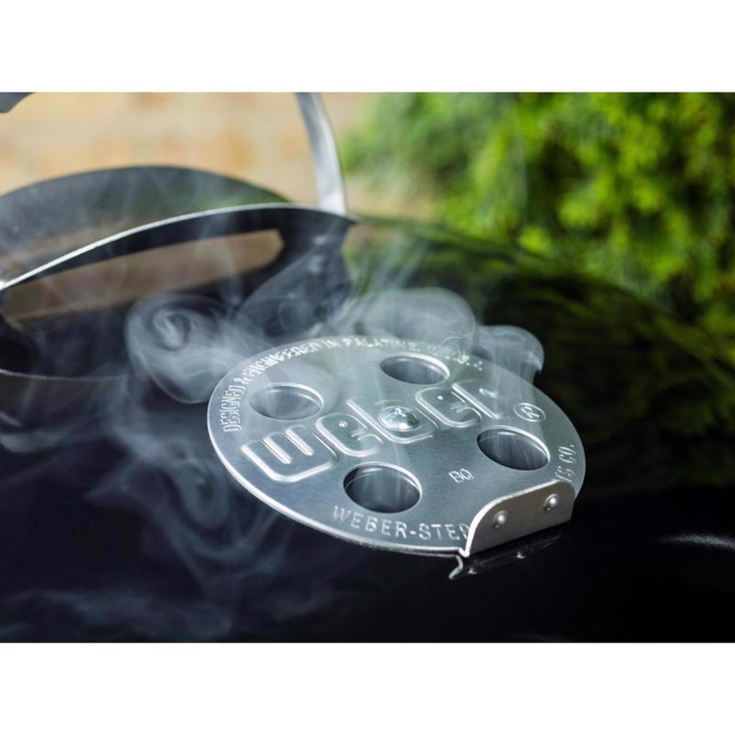 Weber 22 in. Original Kettle Premium Charcoal Grill Black
