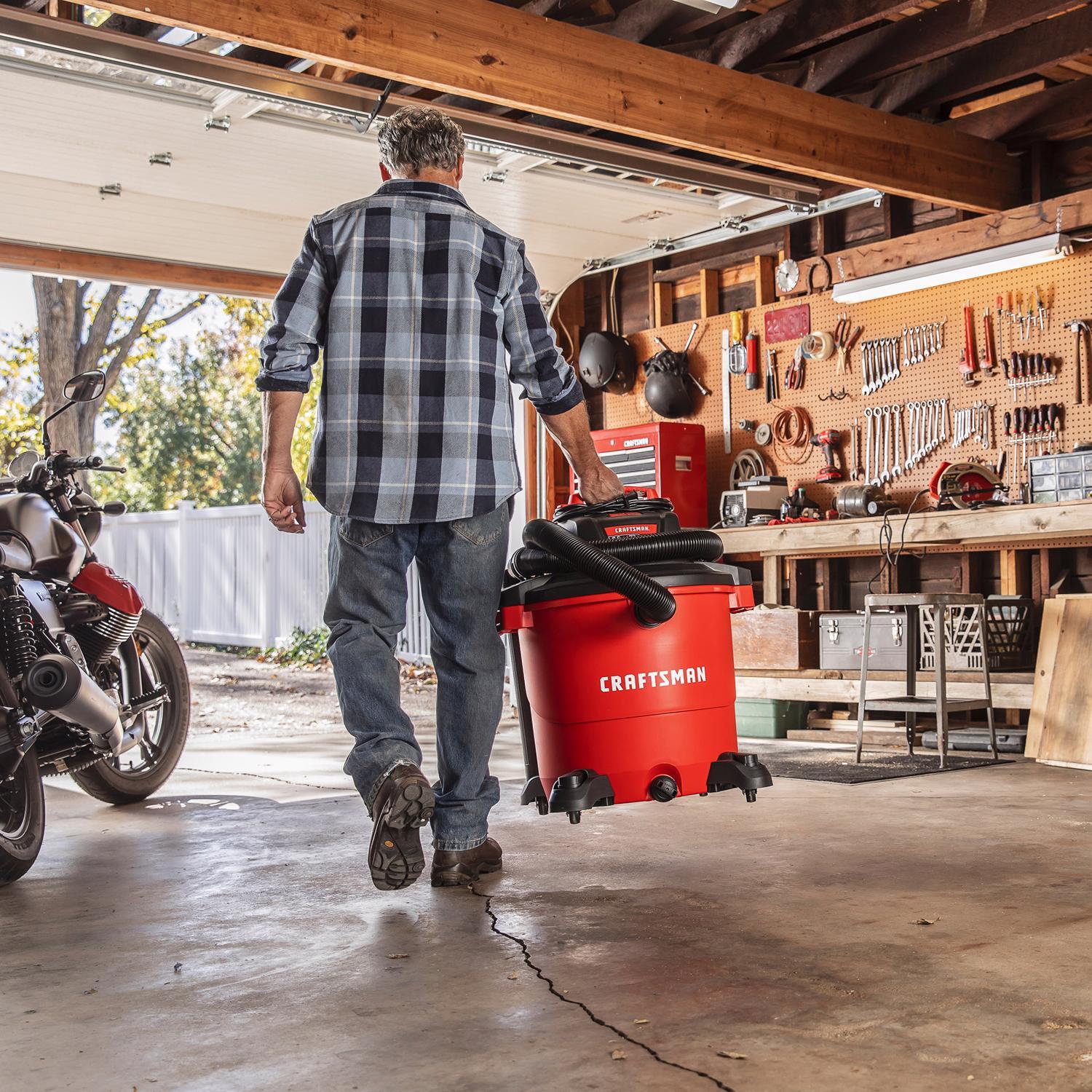 Craftsman 3 in. L X 3 in. W X 2-1/2 in. D Crevice Tool 1 pc