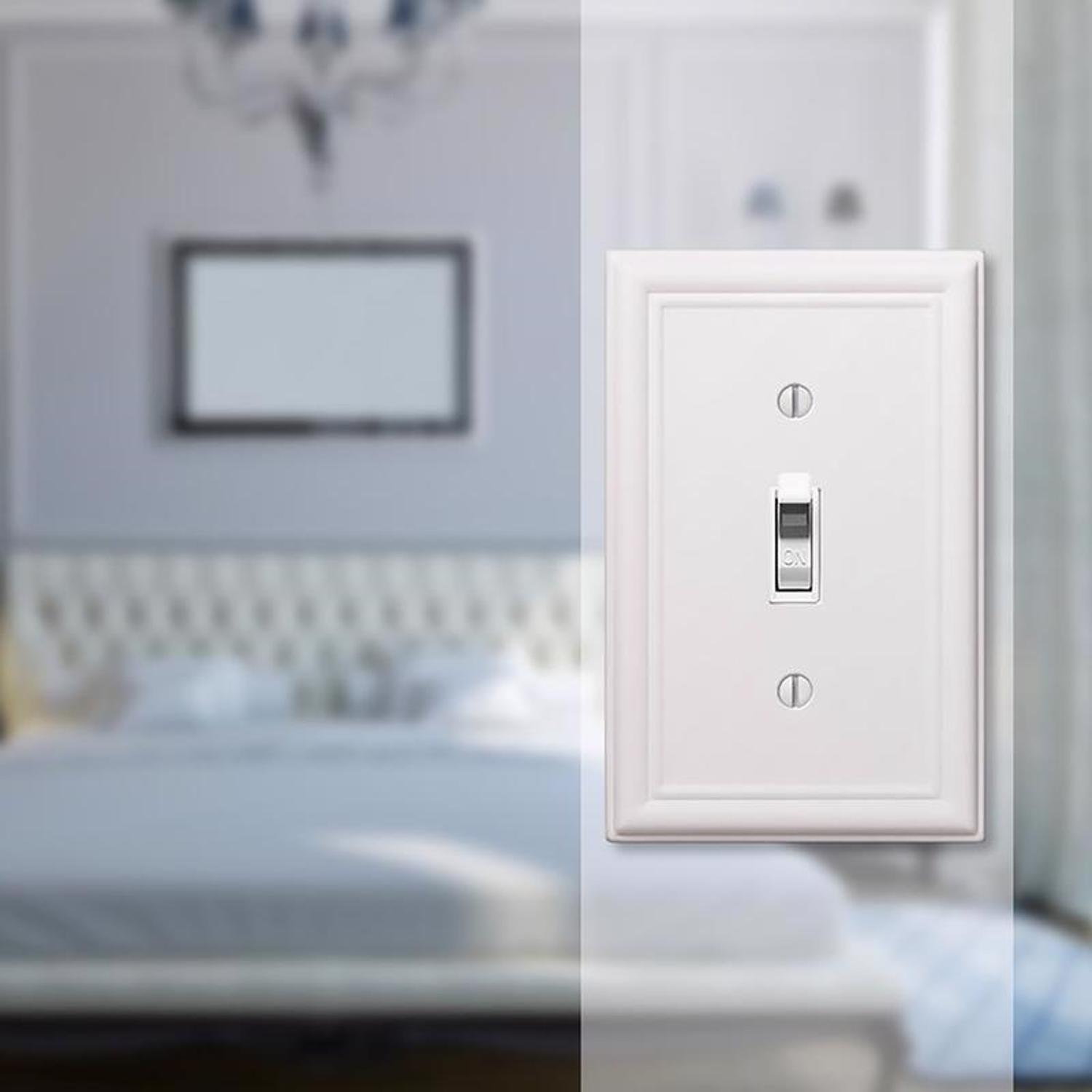 Amerelle Chelsea White 1 gang Stamped Steel Toggle Wall Plate 1 Pack