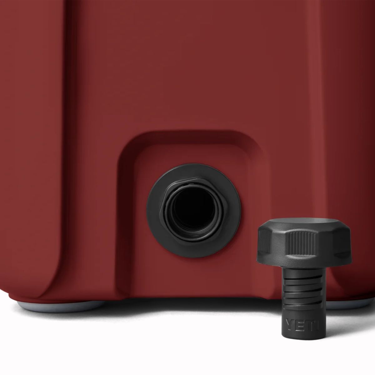 YETI Roadie 15 Stag Red 15 qt Hard Cooler