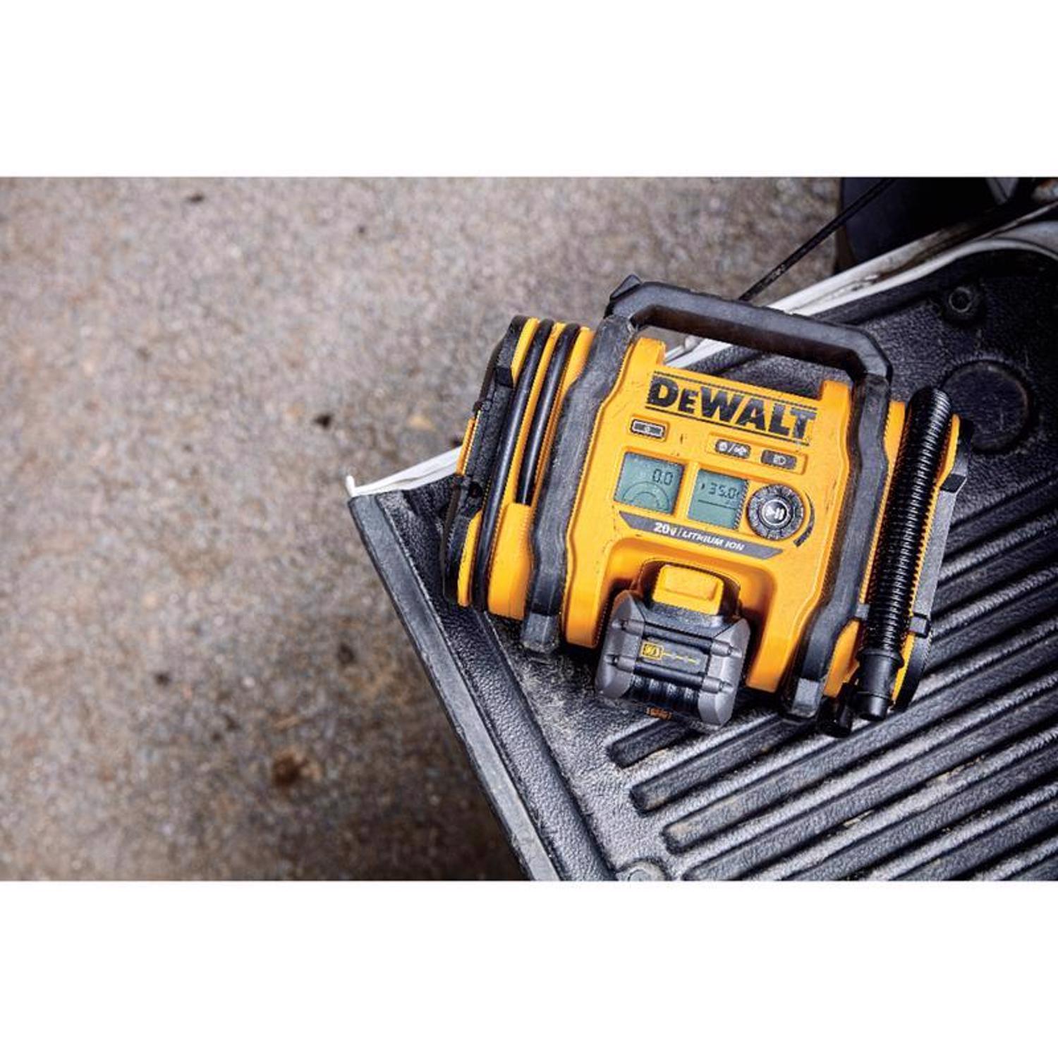 Dewalt 20 volt 160 sales psi inflator