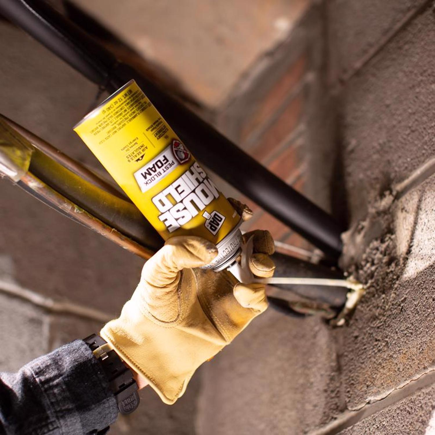 Touch 'n Foam Mouse Shield Off White Polyurethane Foam Foam Sealant 12 oz