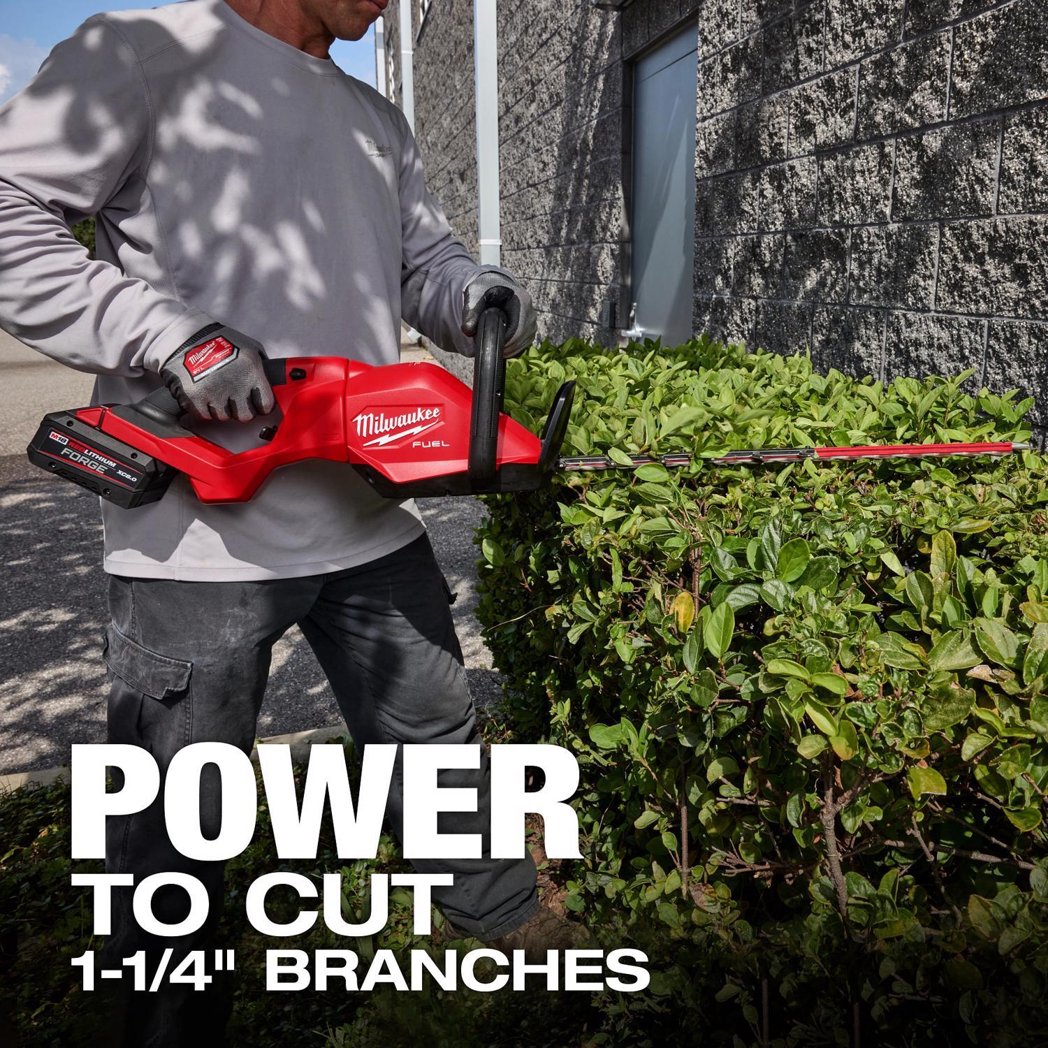Milwaukee M18 FUEL 3033-20 24 in. 18 V Battery Hedge Trimmer Tool Only