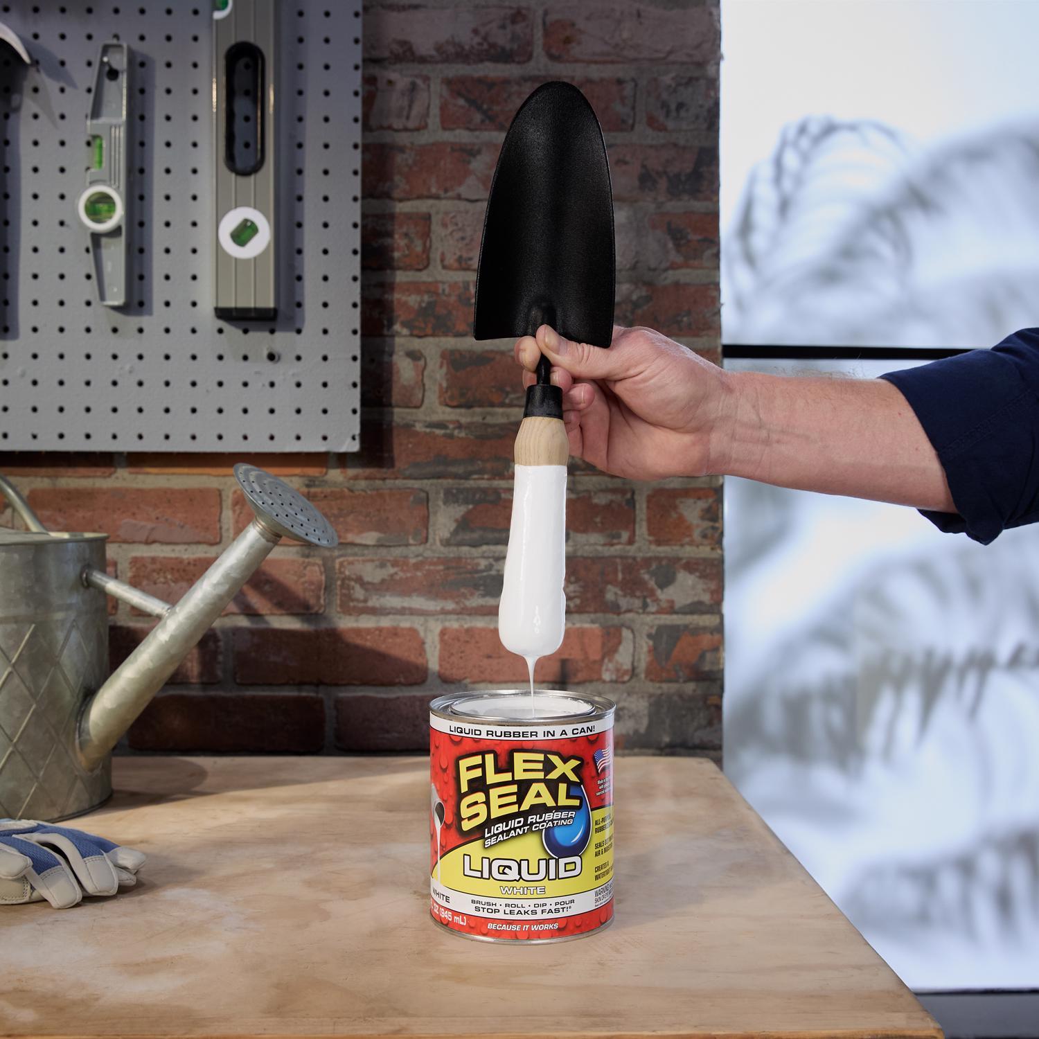 Flex Seal Family of Products Flex Seal White Liquid Rubber Sealant Coating 32 oz