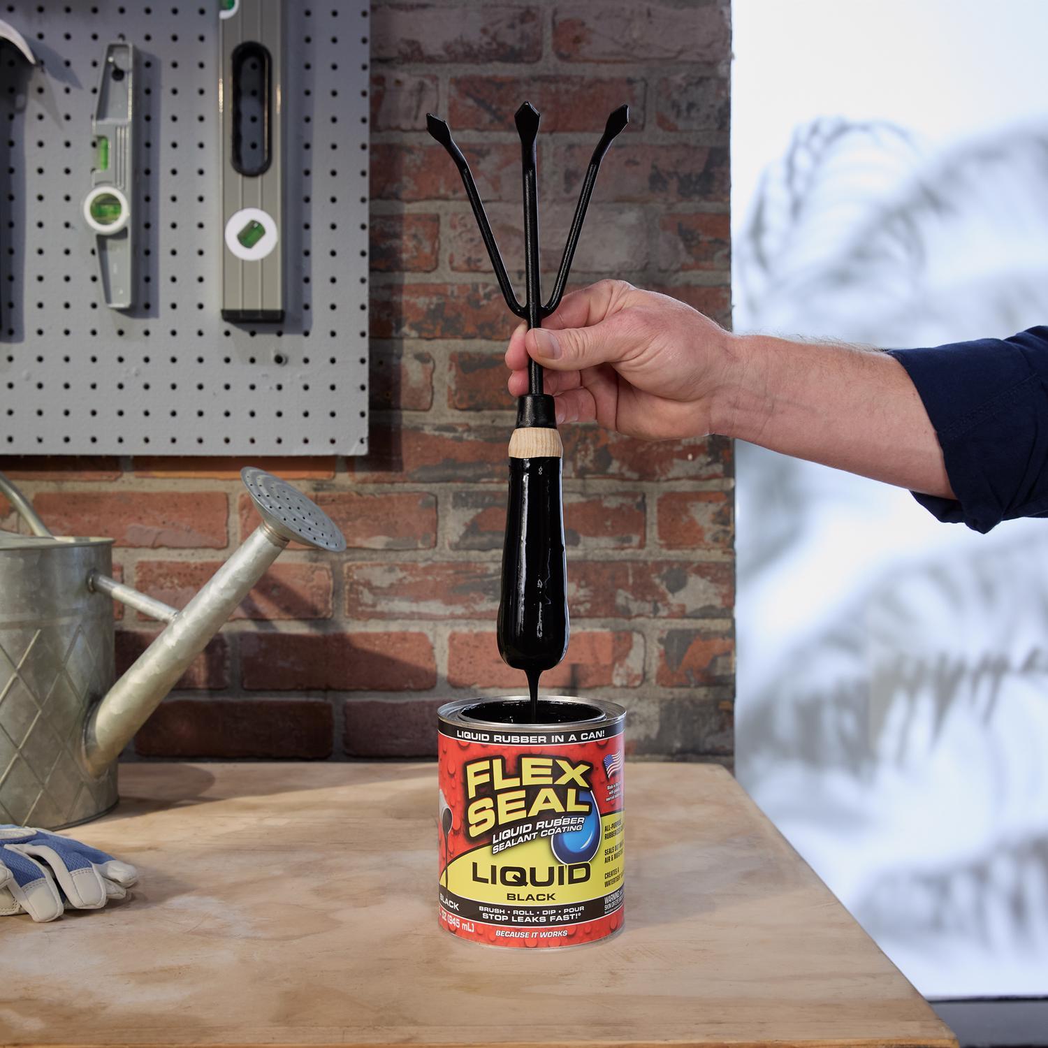 Flex Seal Family of Products Flex Seal Black Liquid Rubber Sealant Coating 32 oz