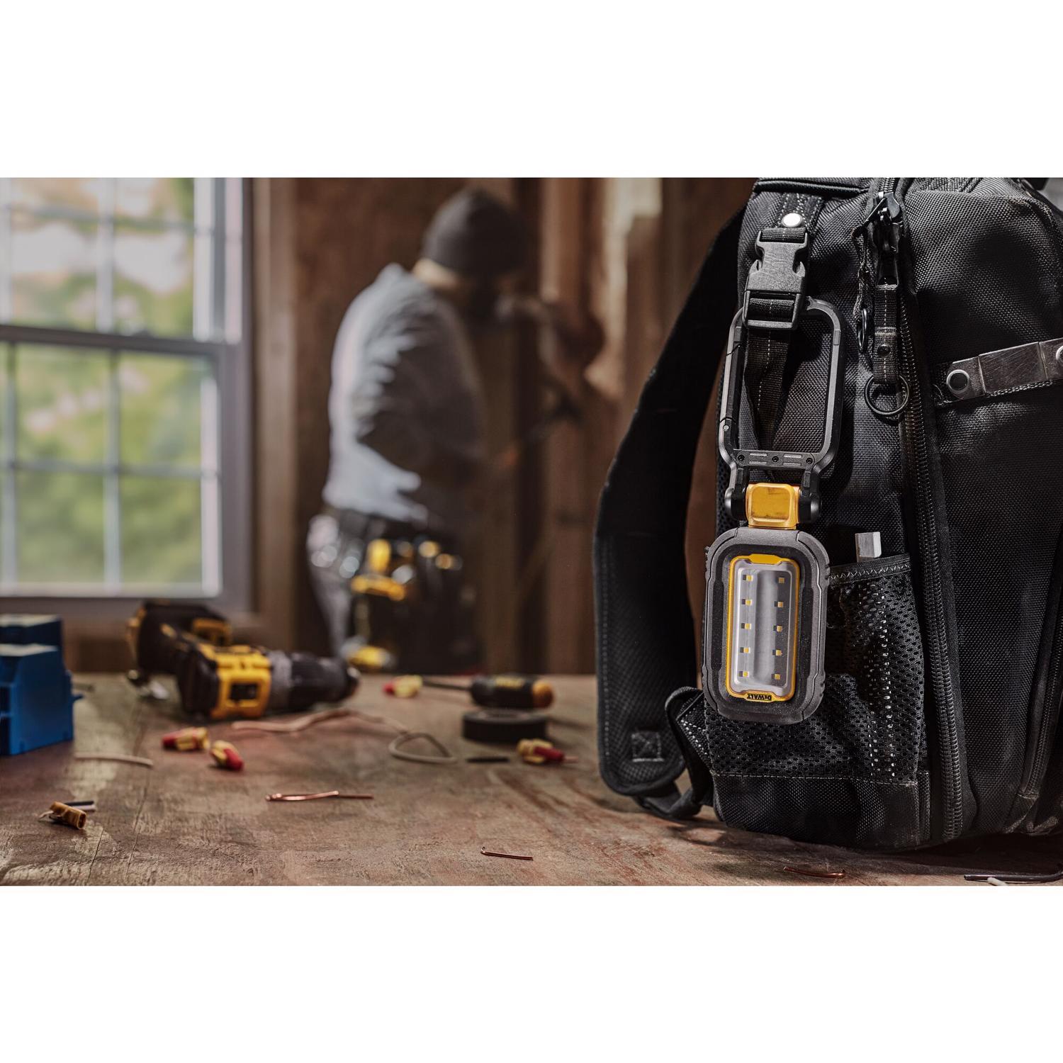 DeWalt 1000 lm LED Rechargeable Handheld Work Light